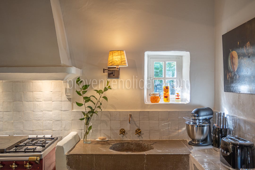 20 - Le Mazet des Collines: Villa: Interior