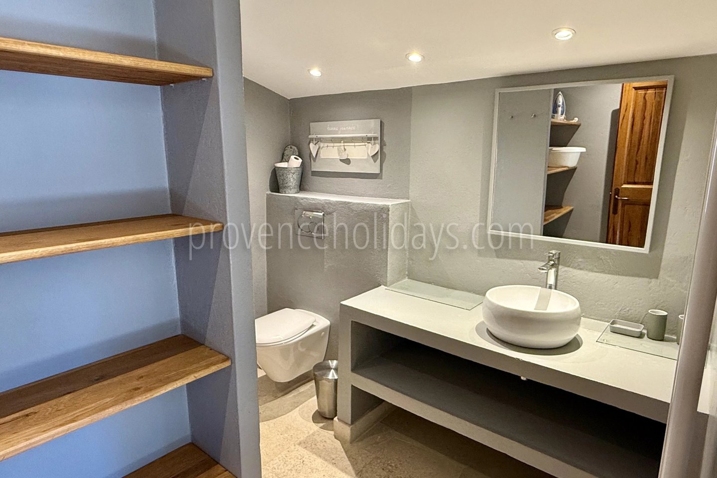 6 - Woning met gîtes in Gordes: Villa: Bathroom