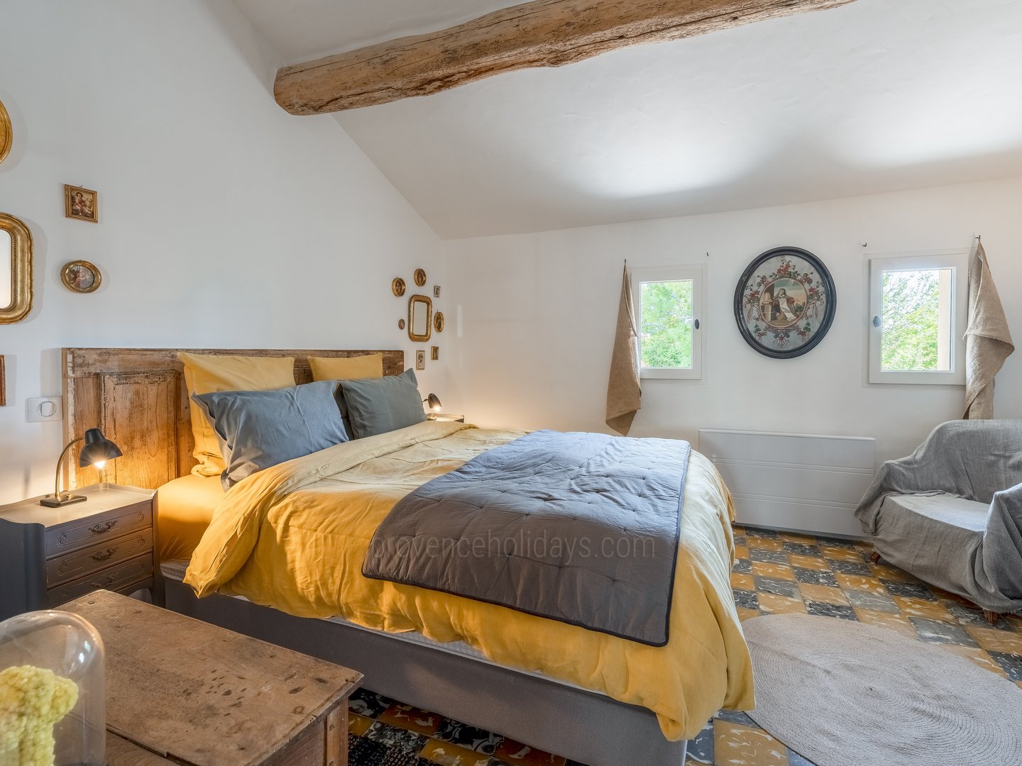 27 - Mas de la Petite Sorgue: Villa: Bedroom