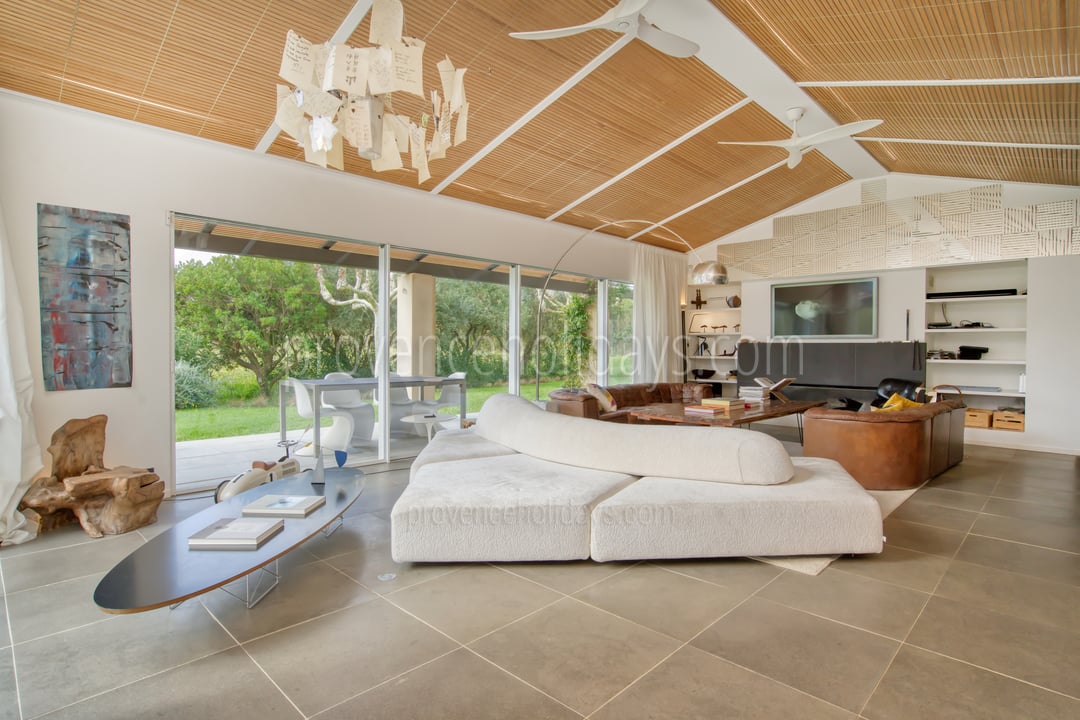 29 - Refuge d\'Azur: Villa: Interior