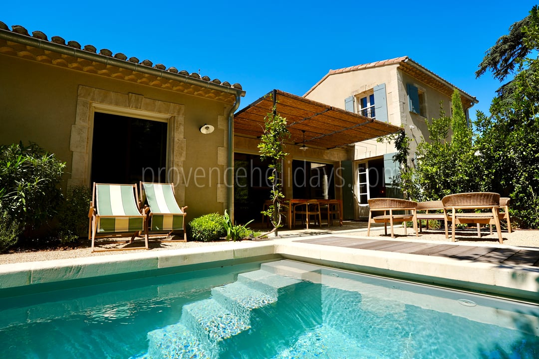 5 - La Saint-Rémoise: Villa: Pool
