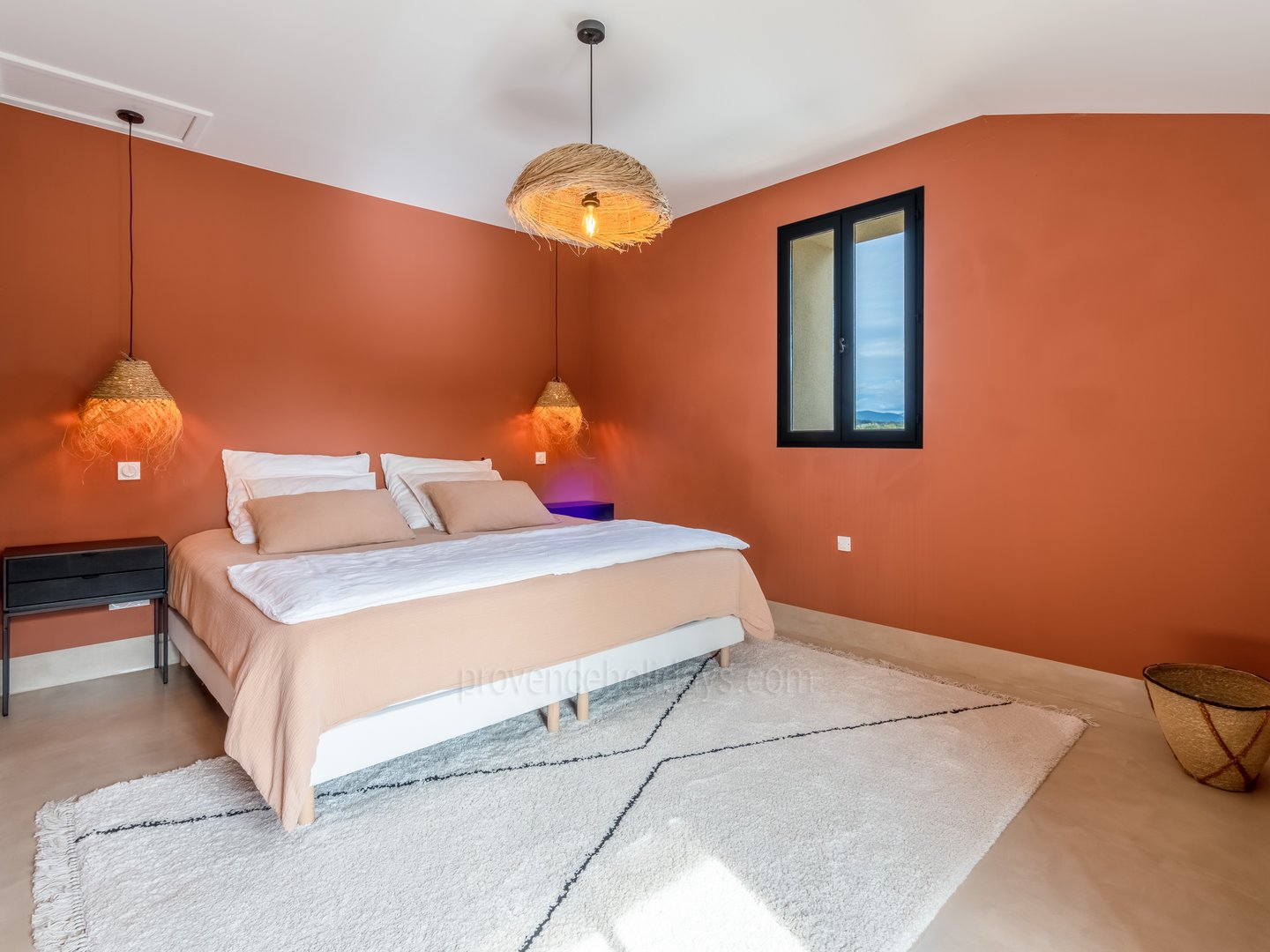 26 - Mas de Seguret: Villa: Interior