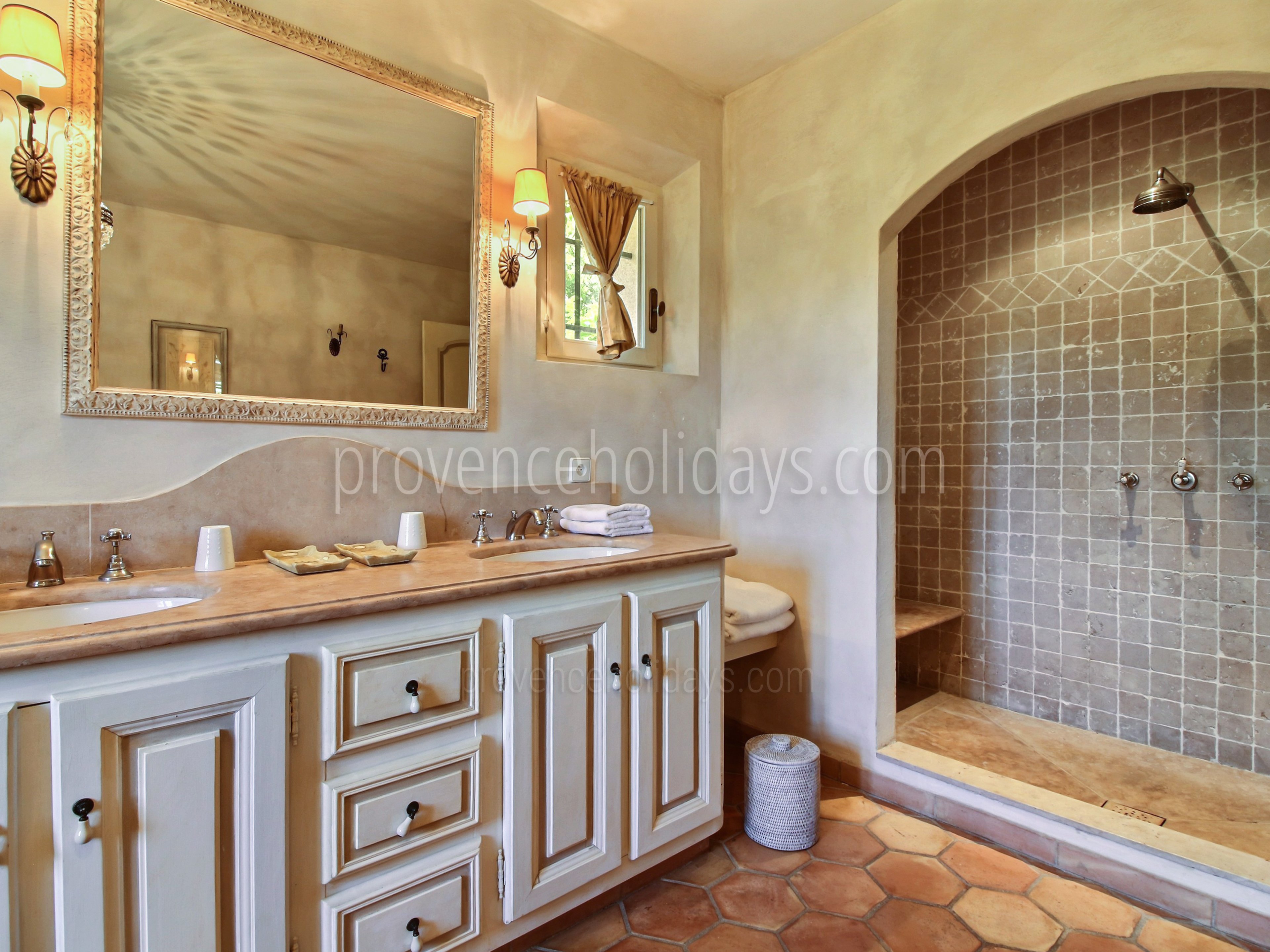 21 - Villa Ondine: Villa: Bathroom
