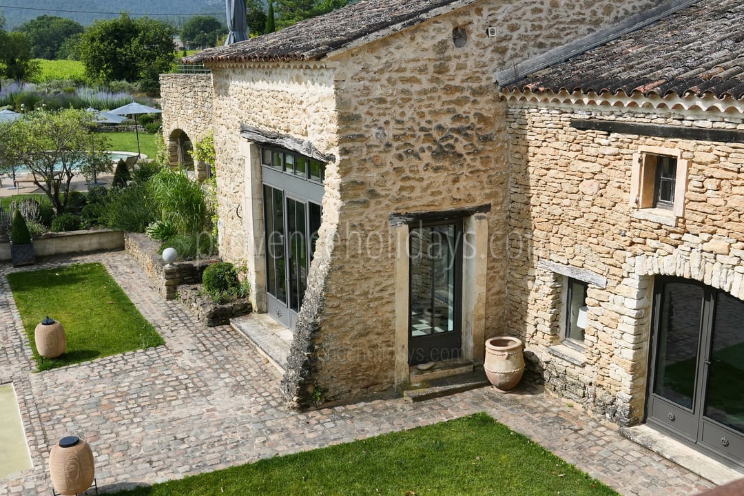 10 - Domaine du Grand Chêne: Villa: Exterior
