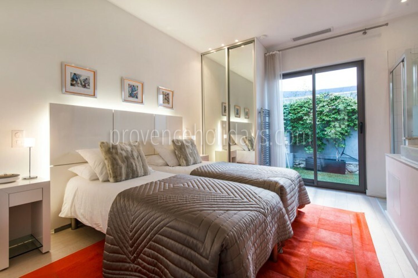 4 - Villa Marine: Villa: Bedroom