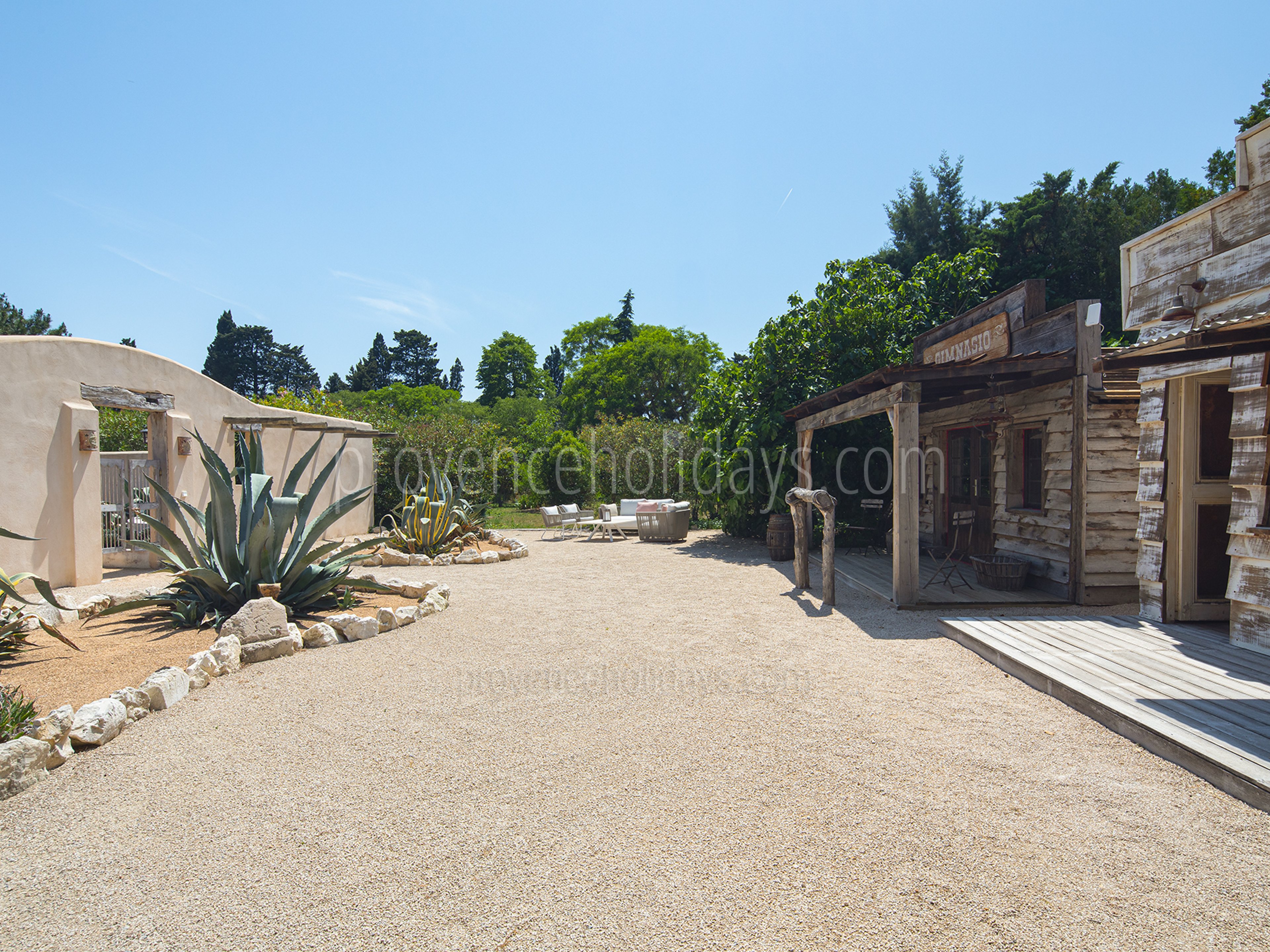 66 - Mas des Étoiles: Villa: Exterior