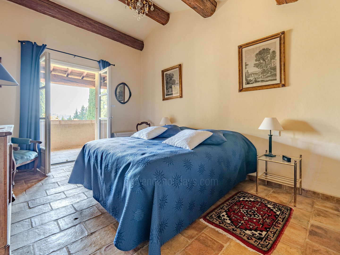 6 - Bastide des Cyprès: Villa: Bedroom