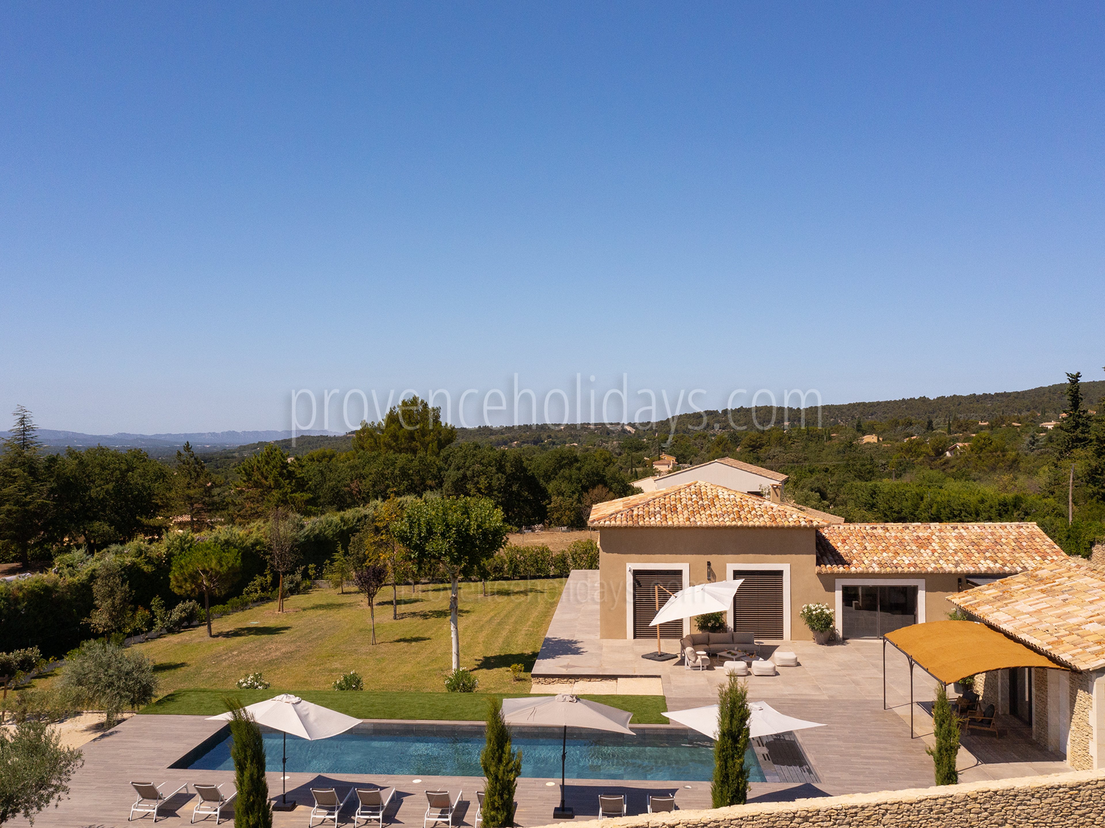 38 - Mas Estelle: Villa: Exterior