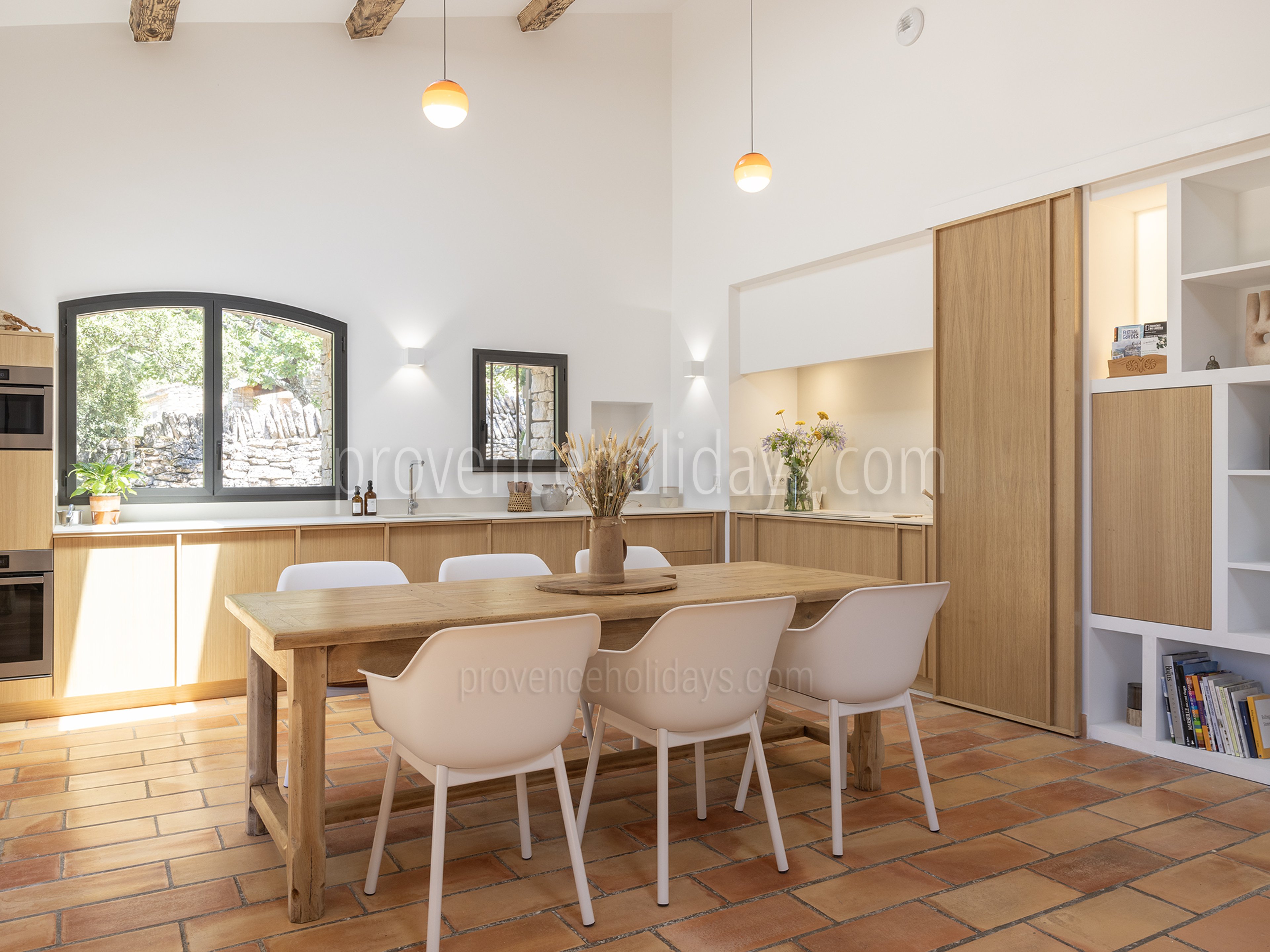19 - Mas des Chênes Blancs: Villa: Interior