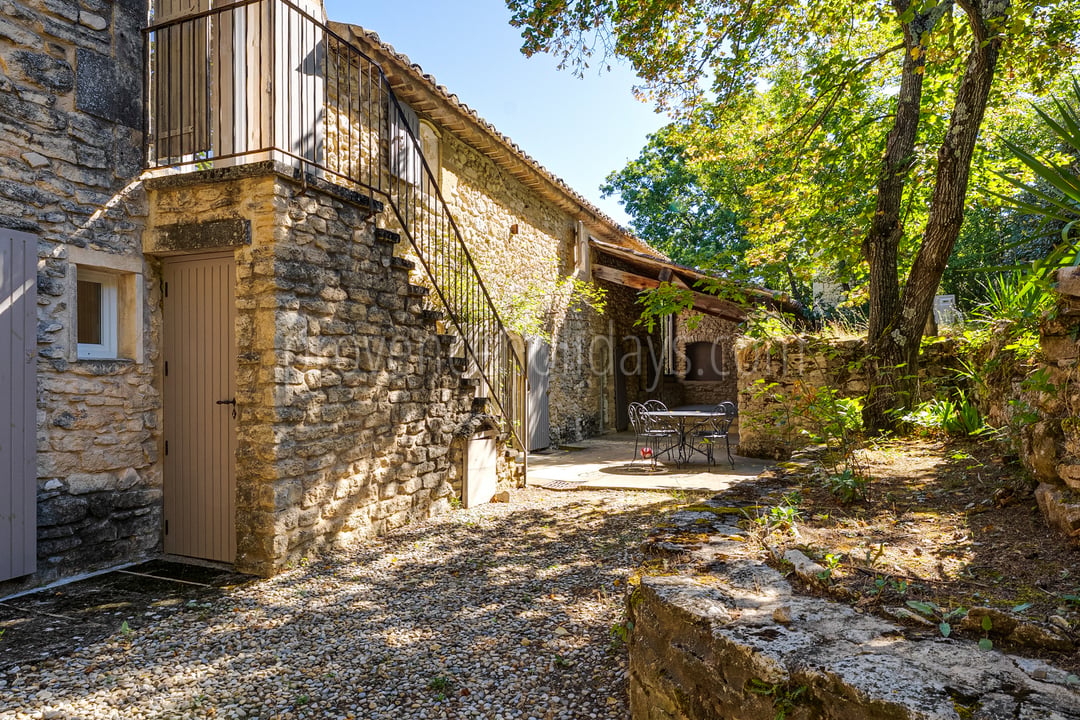 25 - Domaine des Pierres: Villa: Exterior