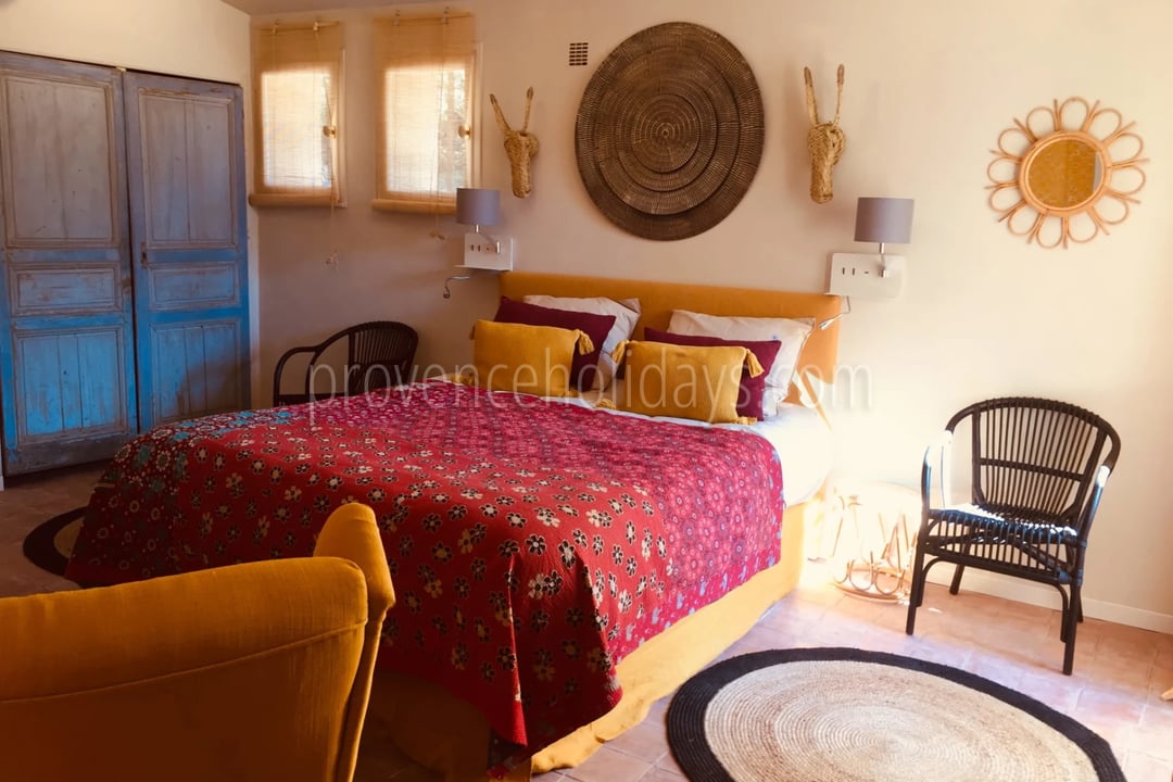 34 - La Bastide Ensoleillée: Villa: Bedroom