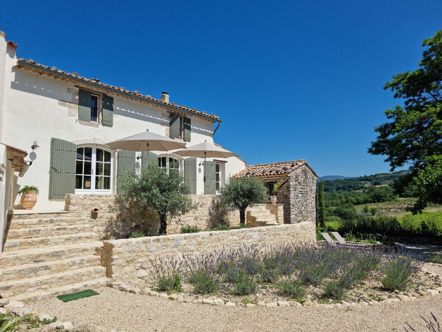 1 - Mas Cerisiers: Villa: Exterior