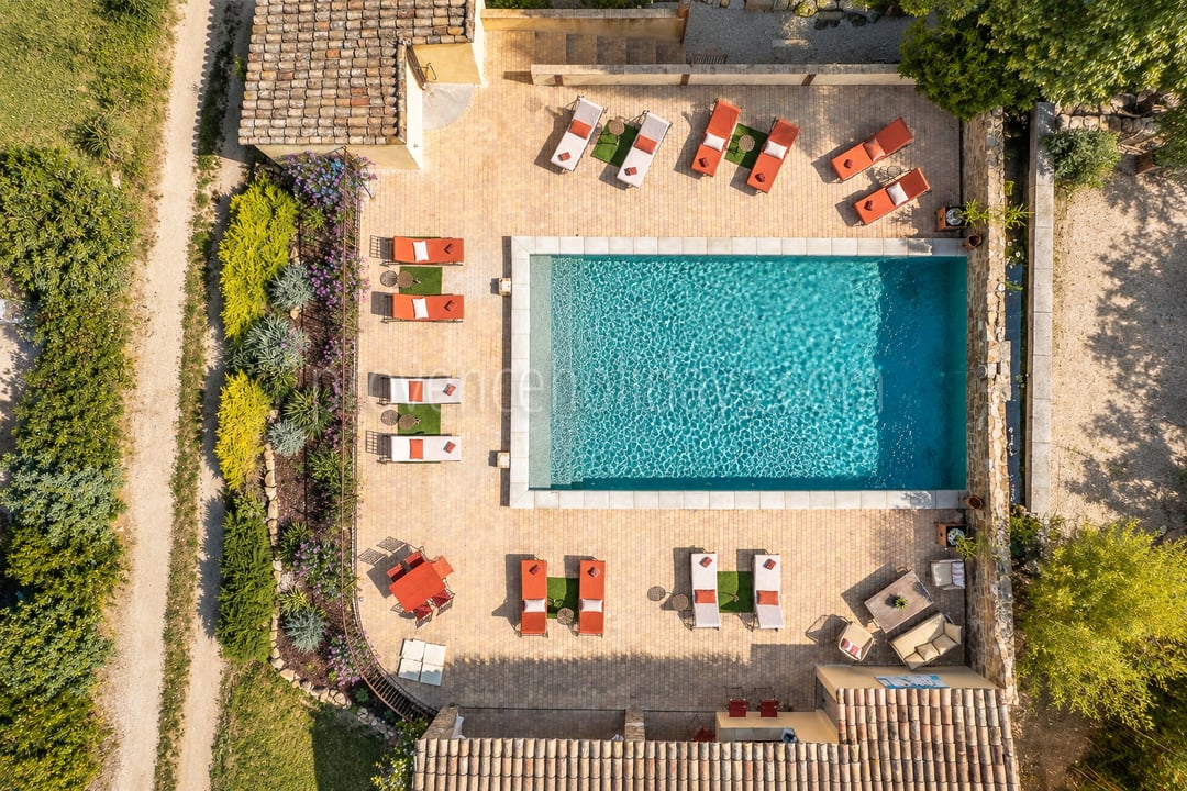 2 - Mas de Beaumes: Villa: Pool
