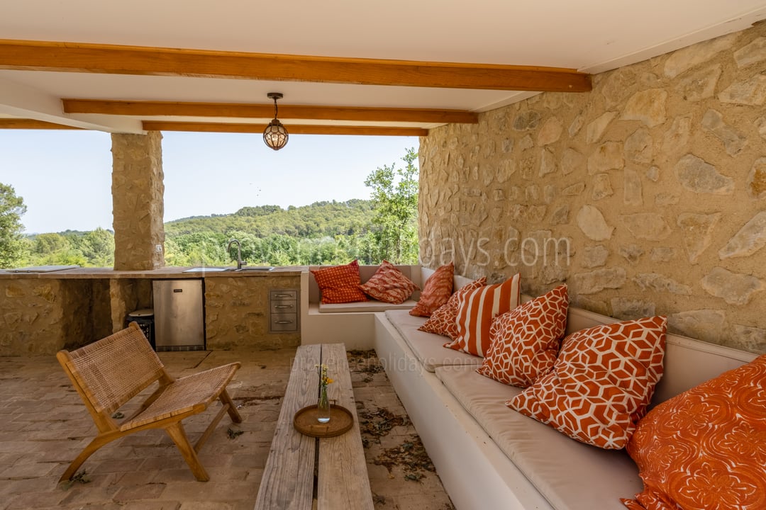 13 - Mas de Beaulieu: Villa: Exterior