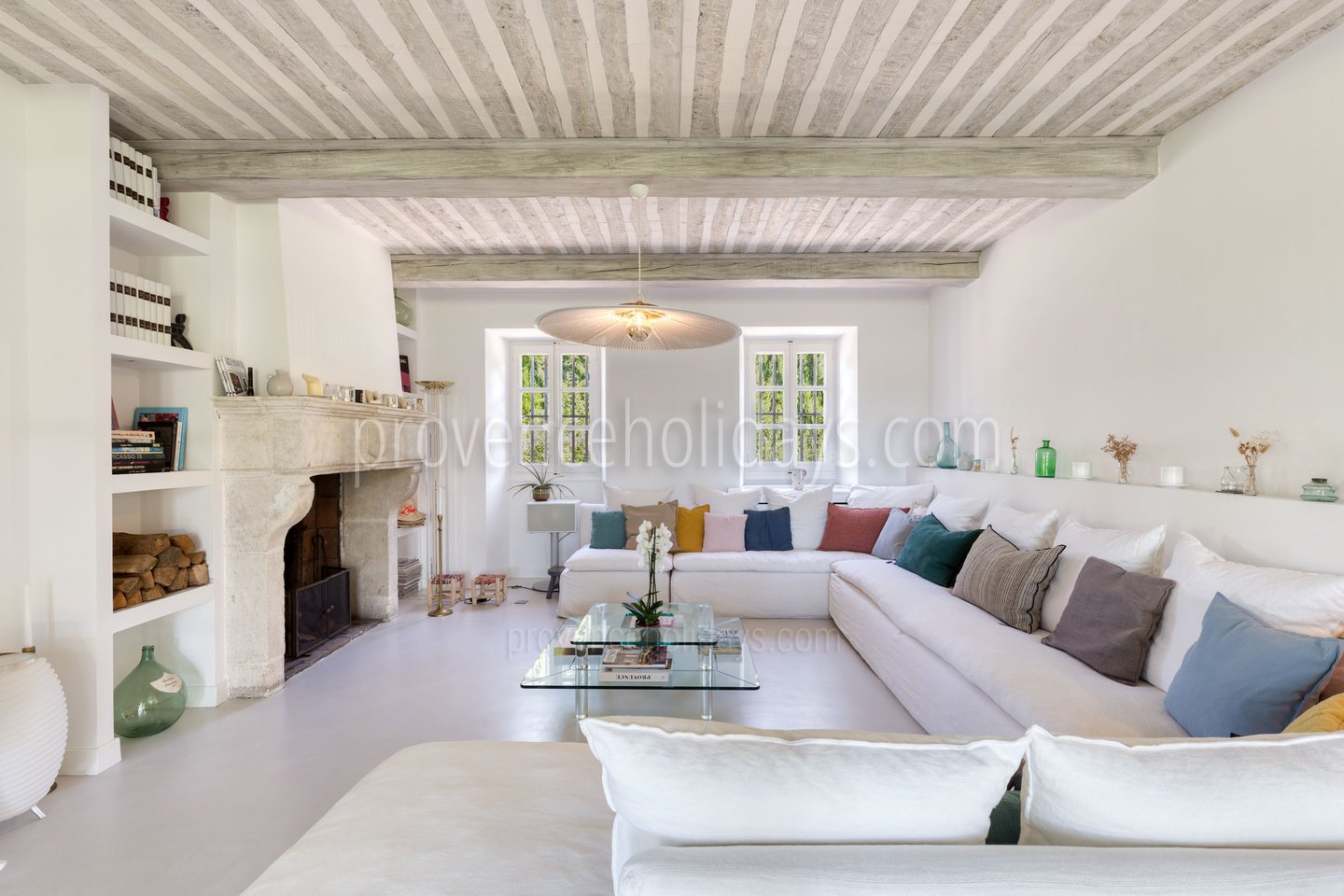 12 - Mas Province: Villa: Interior