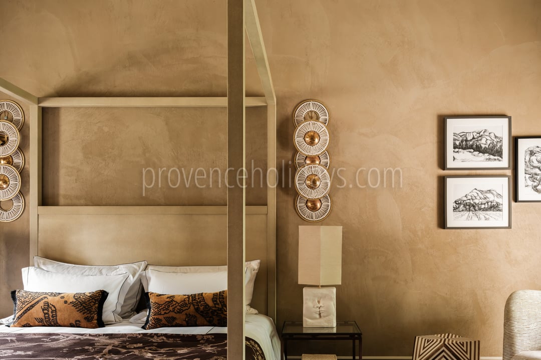 16 - Mas Simone: Villa: Bedroom