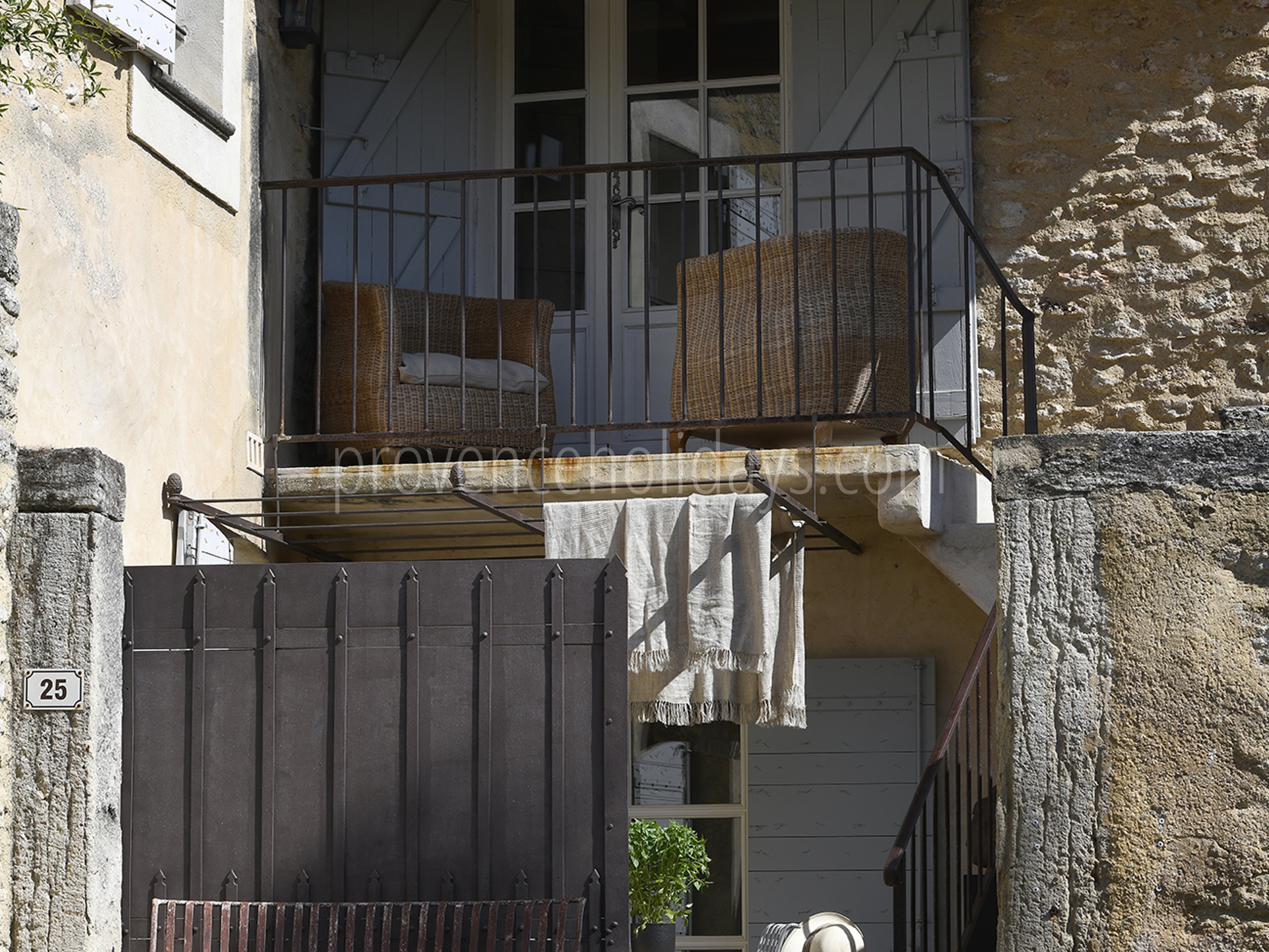 69 - Mas Cabrières: Villa: Exterior