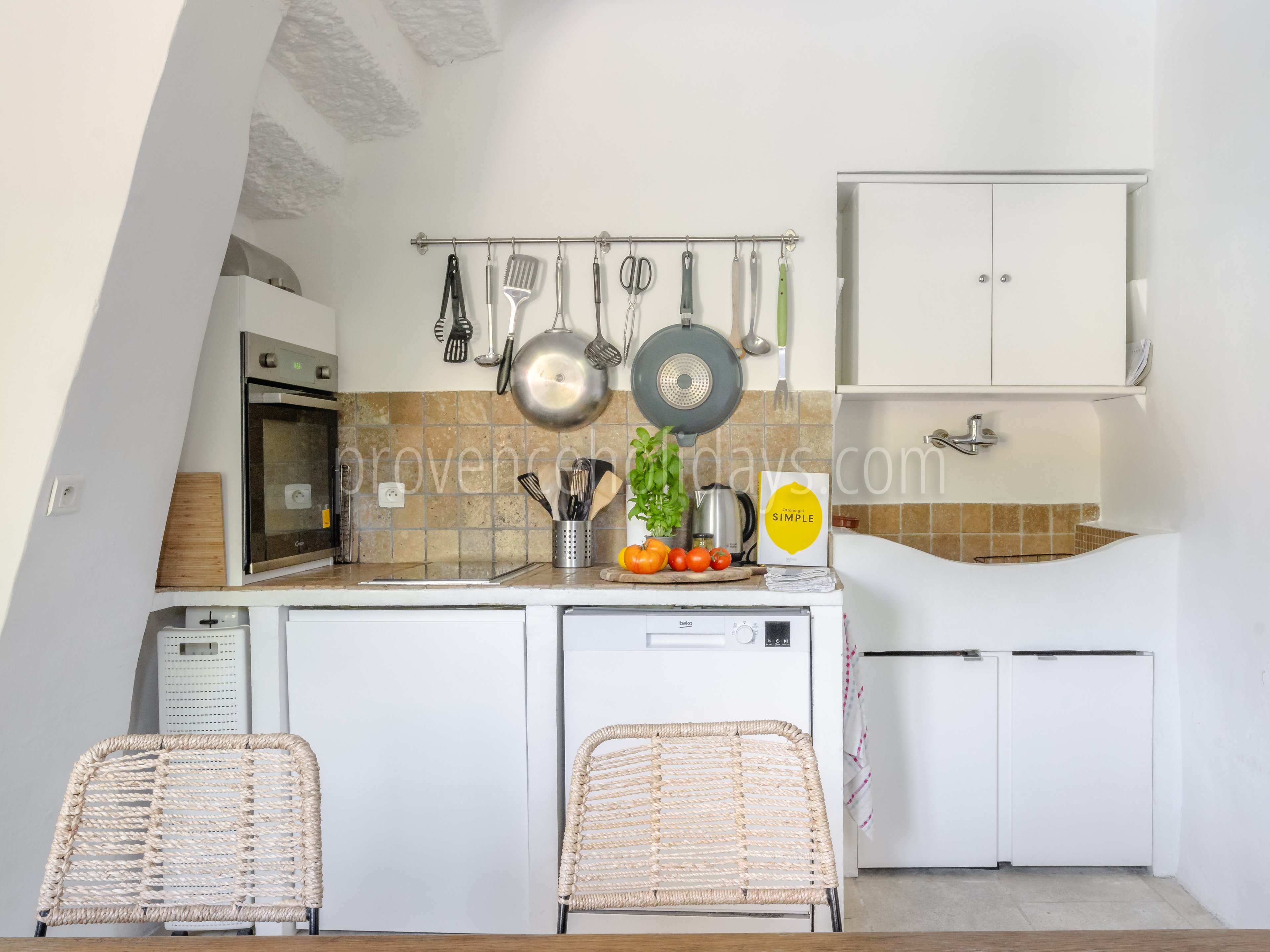 36 - Maison du Soleil: Villa: Interior