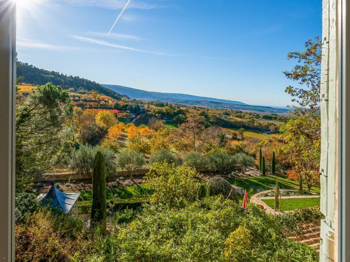 39 - 18e-eeuwse Bastide met uitzicht op de Luberon te koop - Bonnieux: Villa: Exterior