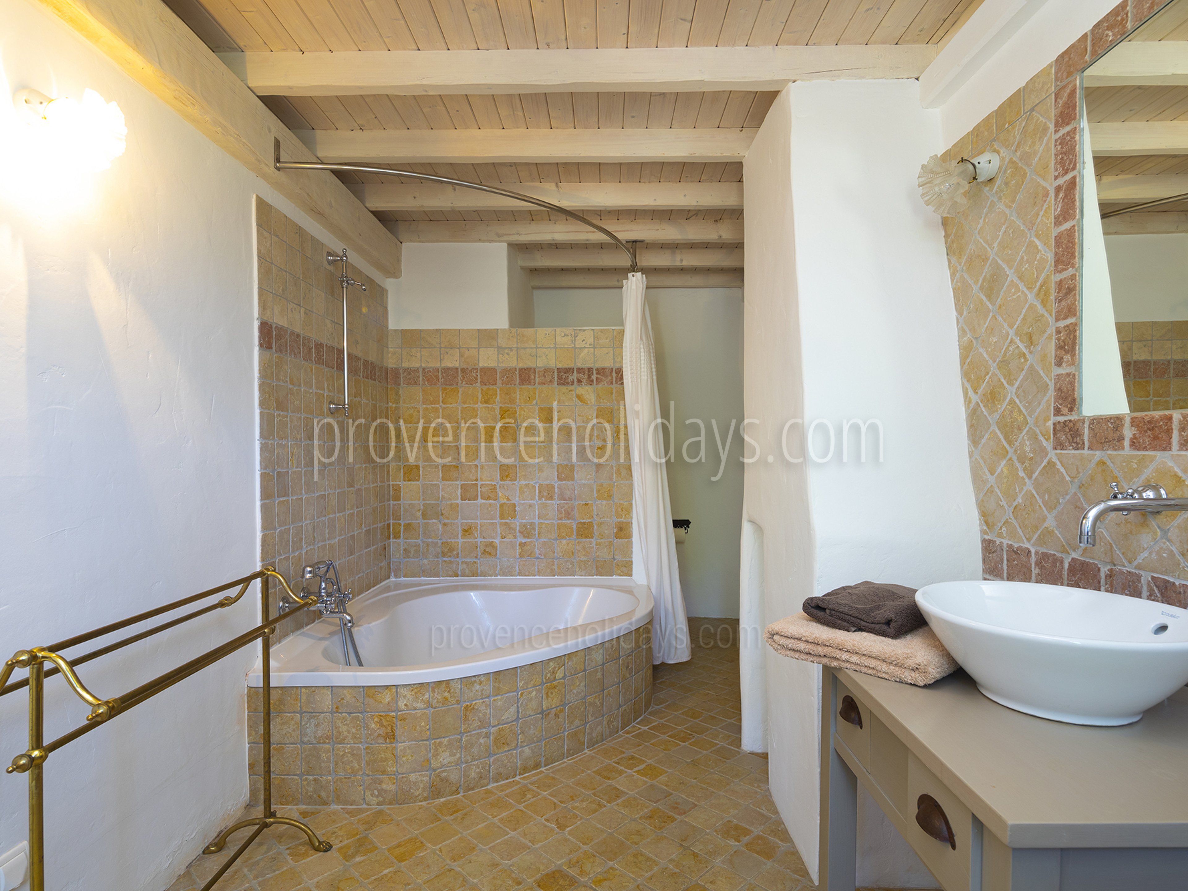 43 - Mas Bonnieux: Villa: Bathroom