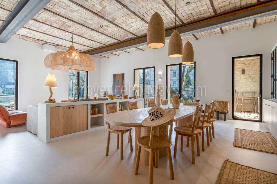 21 - Domaine de la Sorgue: Villa: Interior