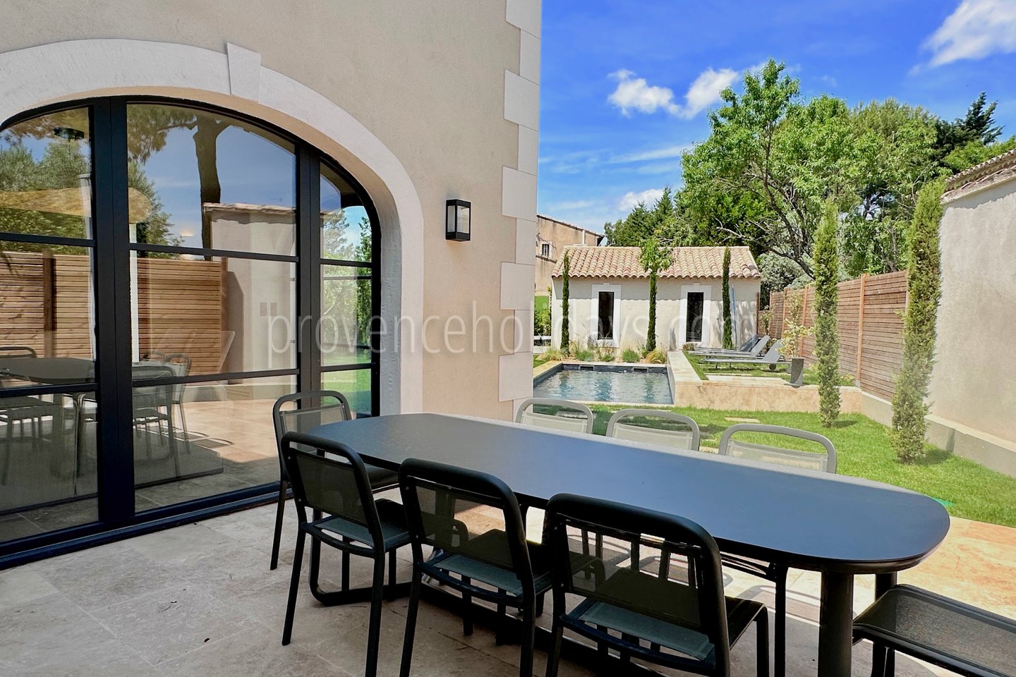 4 - Villa Oumai: Villa: Exterior
