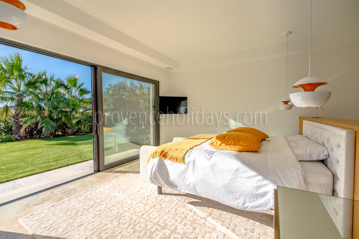 20 - Villa Stonebay: Villa: Bedroom