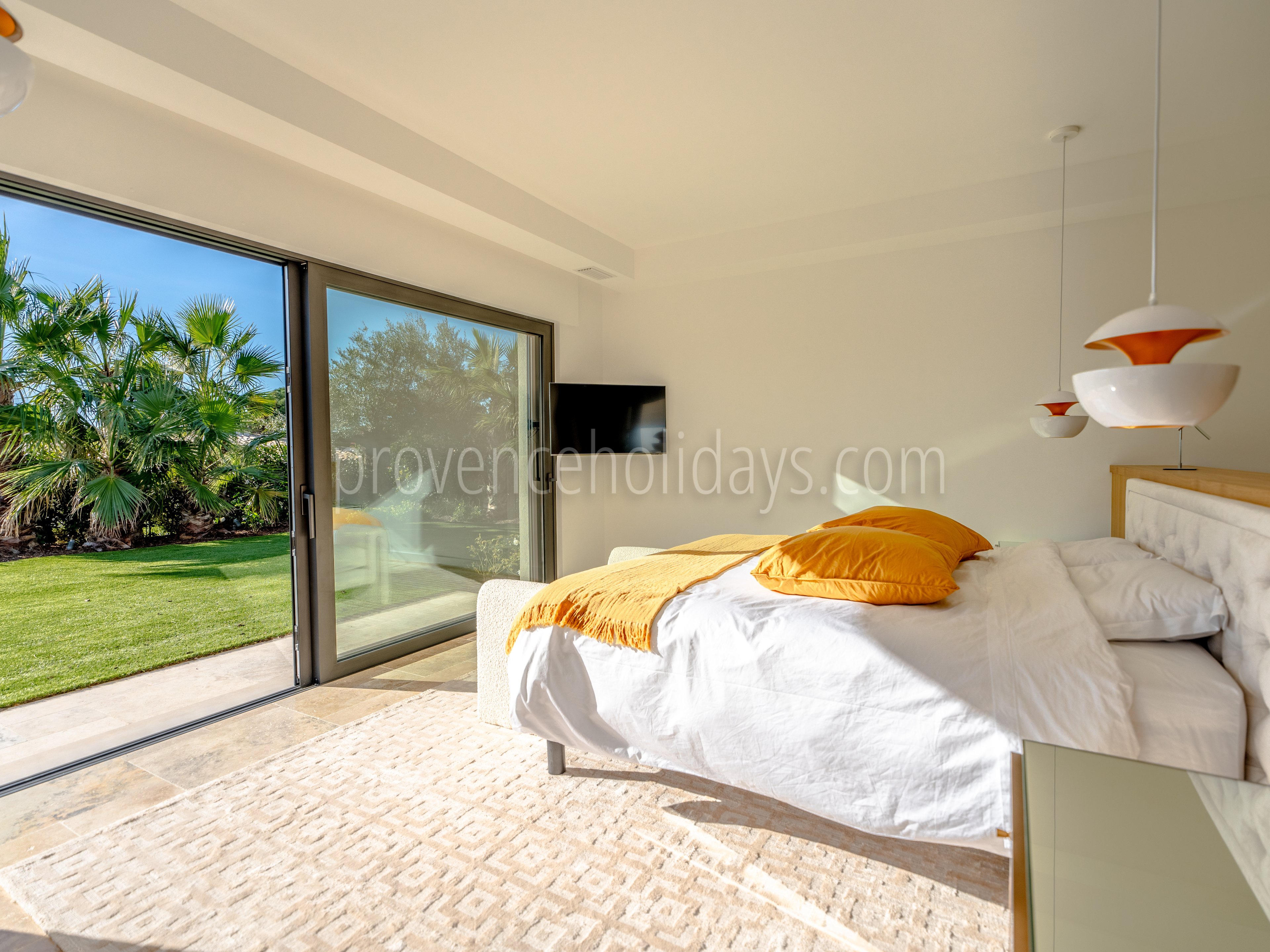 20 - Villa Stonebay: Villa: Bedroom