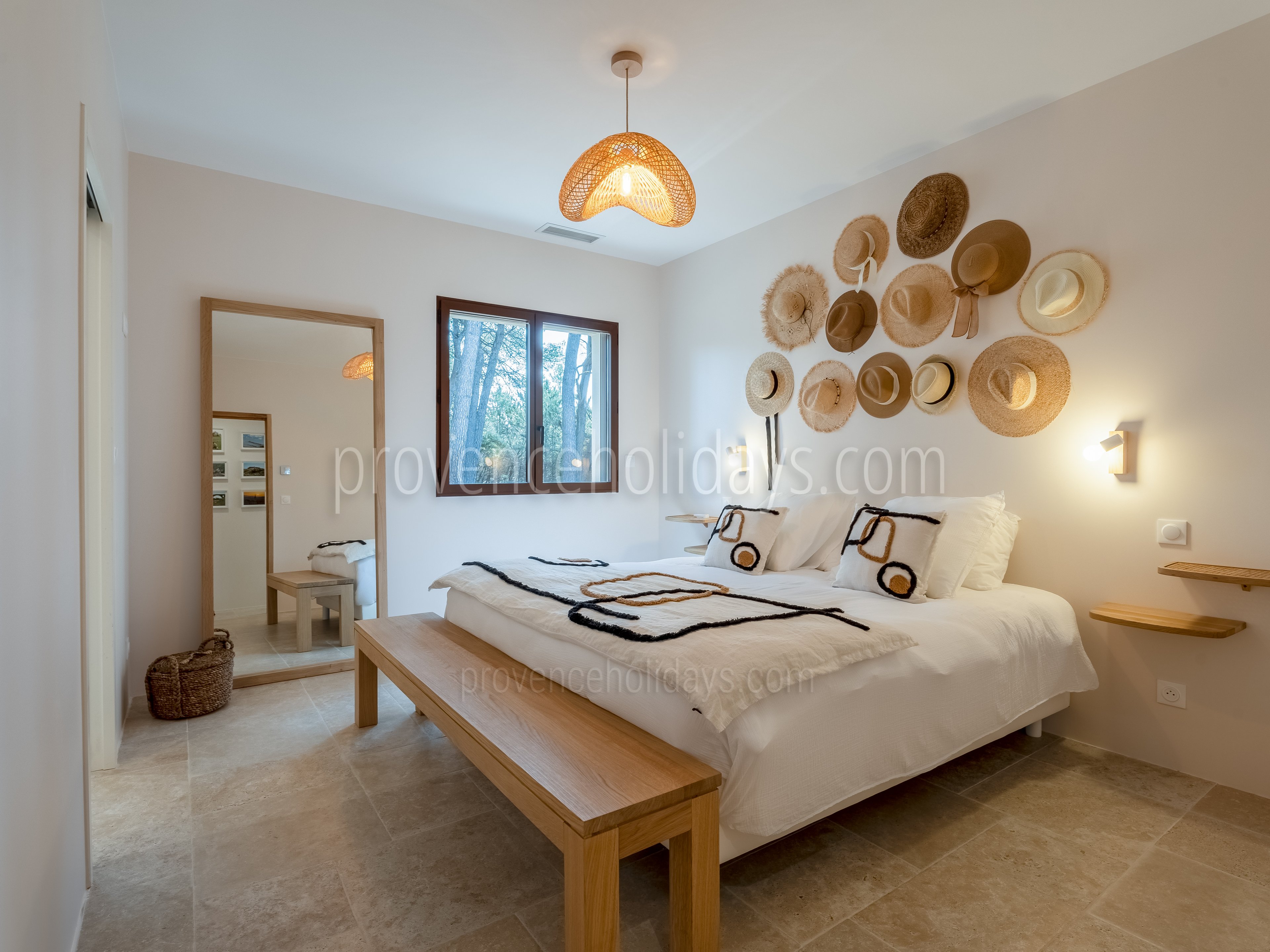 32 - Villa Félicité: Villa: Bedroom