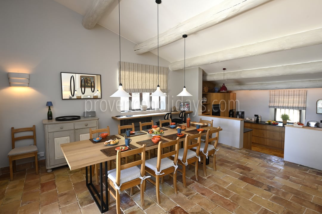 19 - La Maison des Bories: Villa: Interior