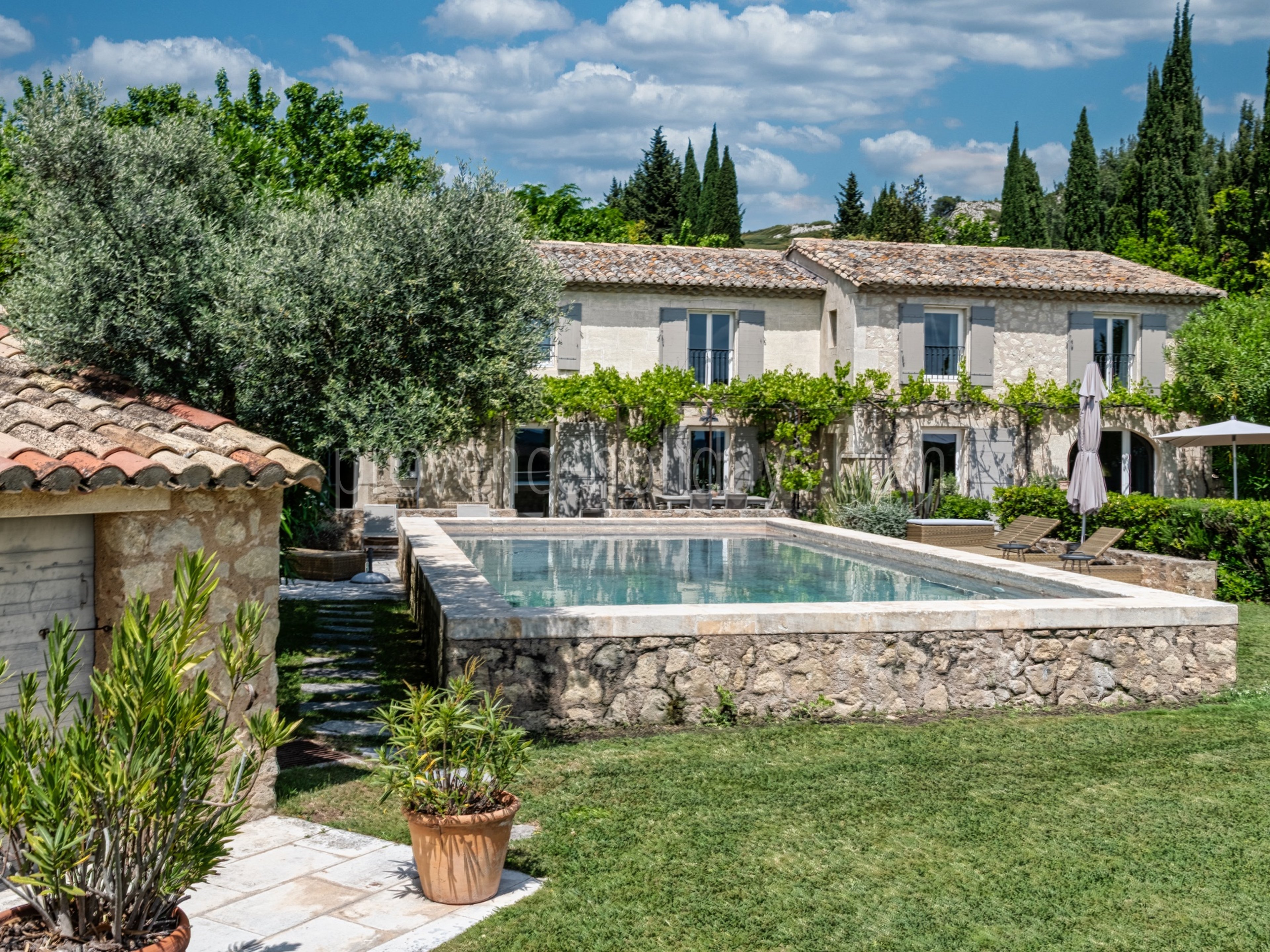 3 - Mas Calisson: Villa: Pool