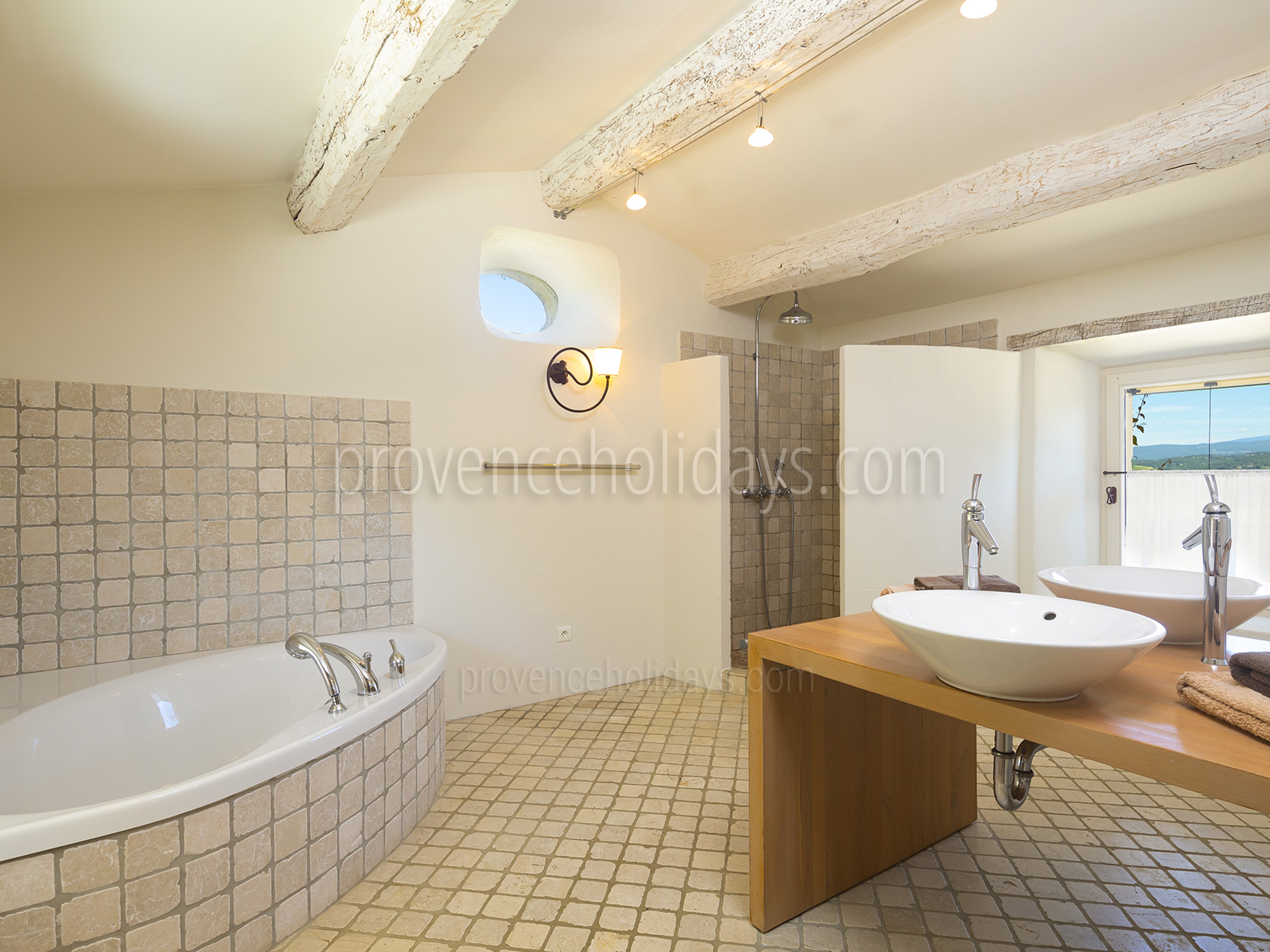 45 - Mas Bonnieux: Villa: Bathroom
