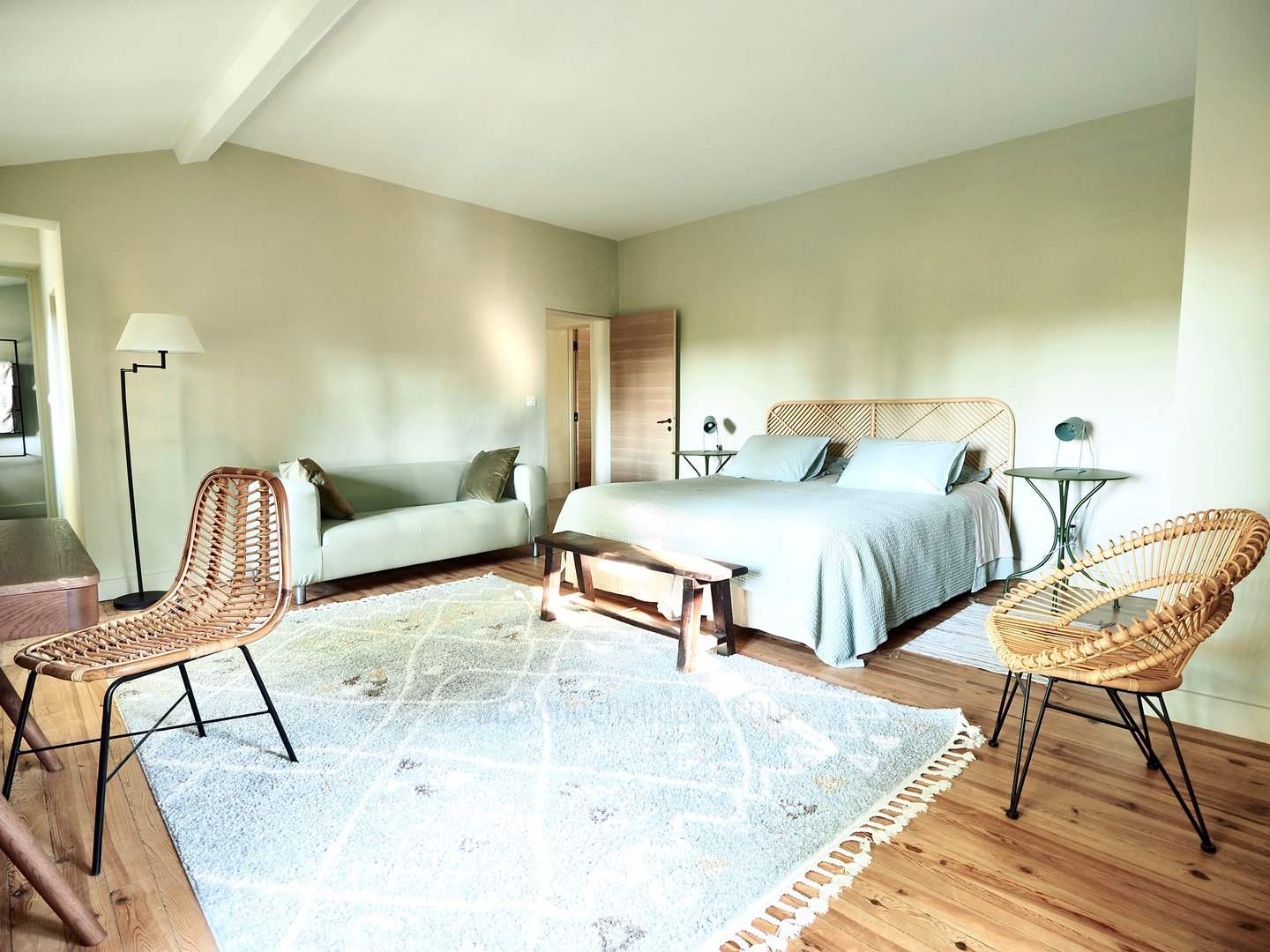 81 - Grand Mas de Cairanne: Villa: Bedroom