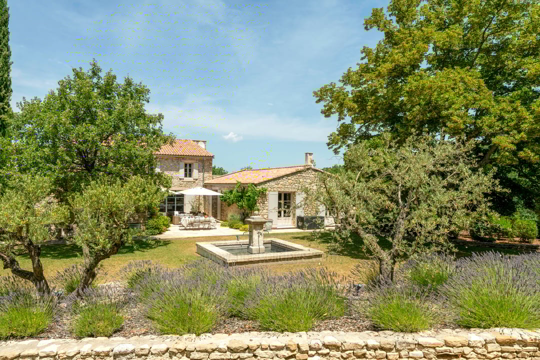 50 - Mas de Saint-Jean: Villa: Exterior