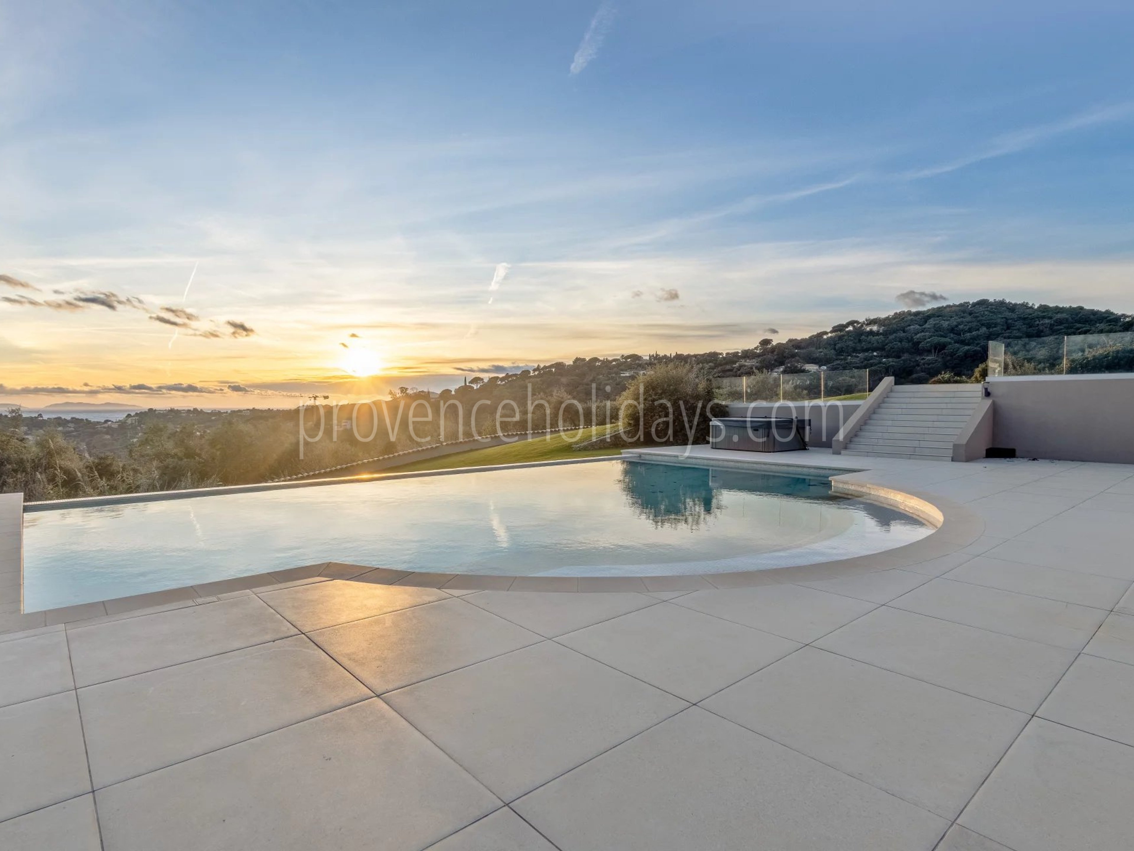Gerenoveerde villa in la Croix-Valmer - 10