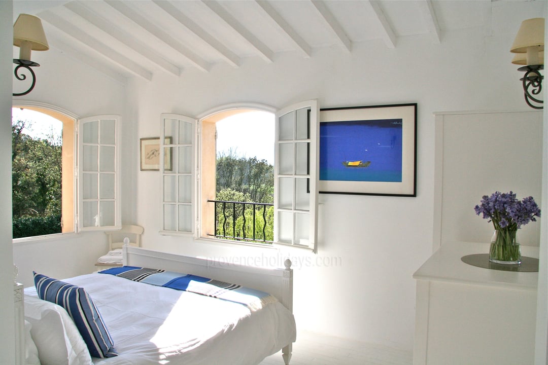 10 - Villa Concerto: Villa: Bedroom