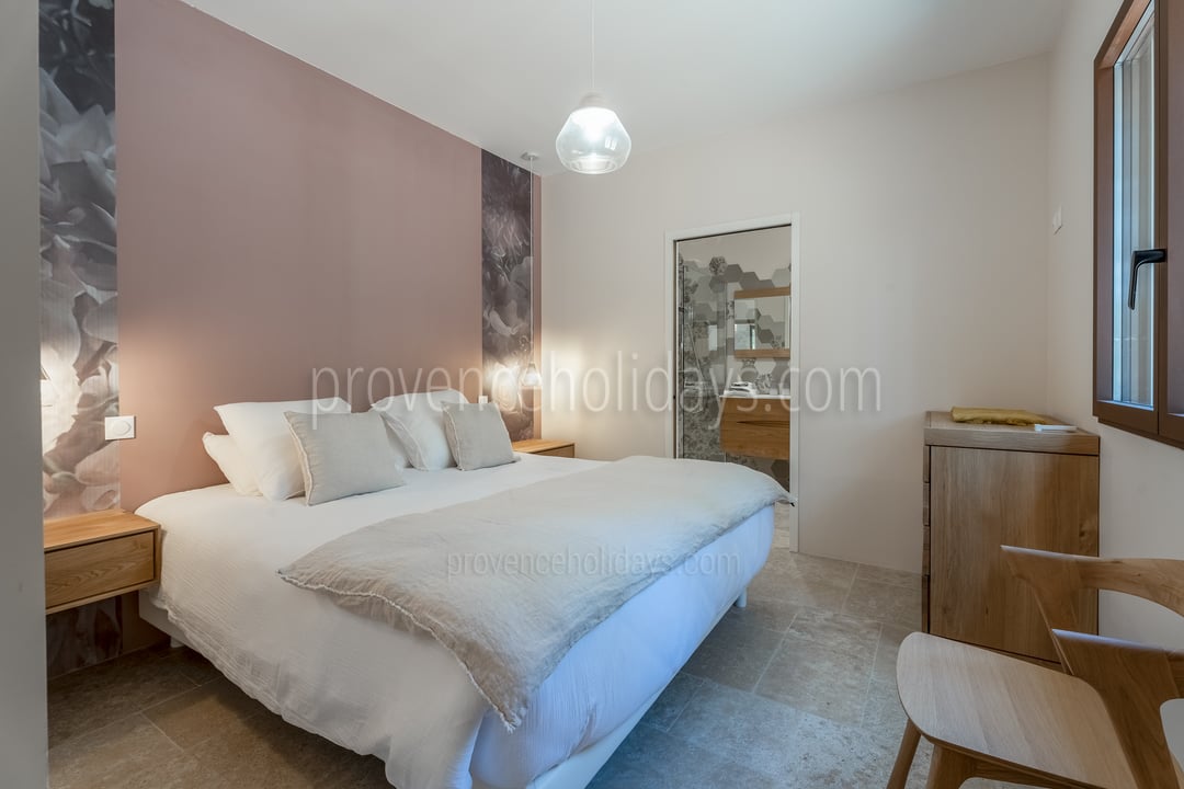 4 - Villa Félicité: Villa: Bedroom