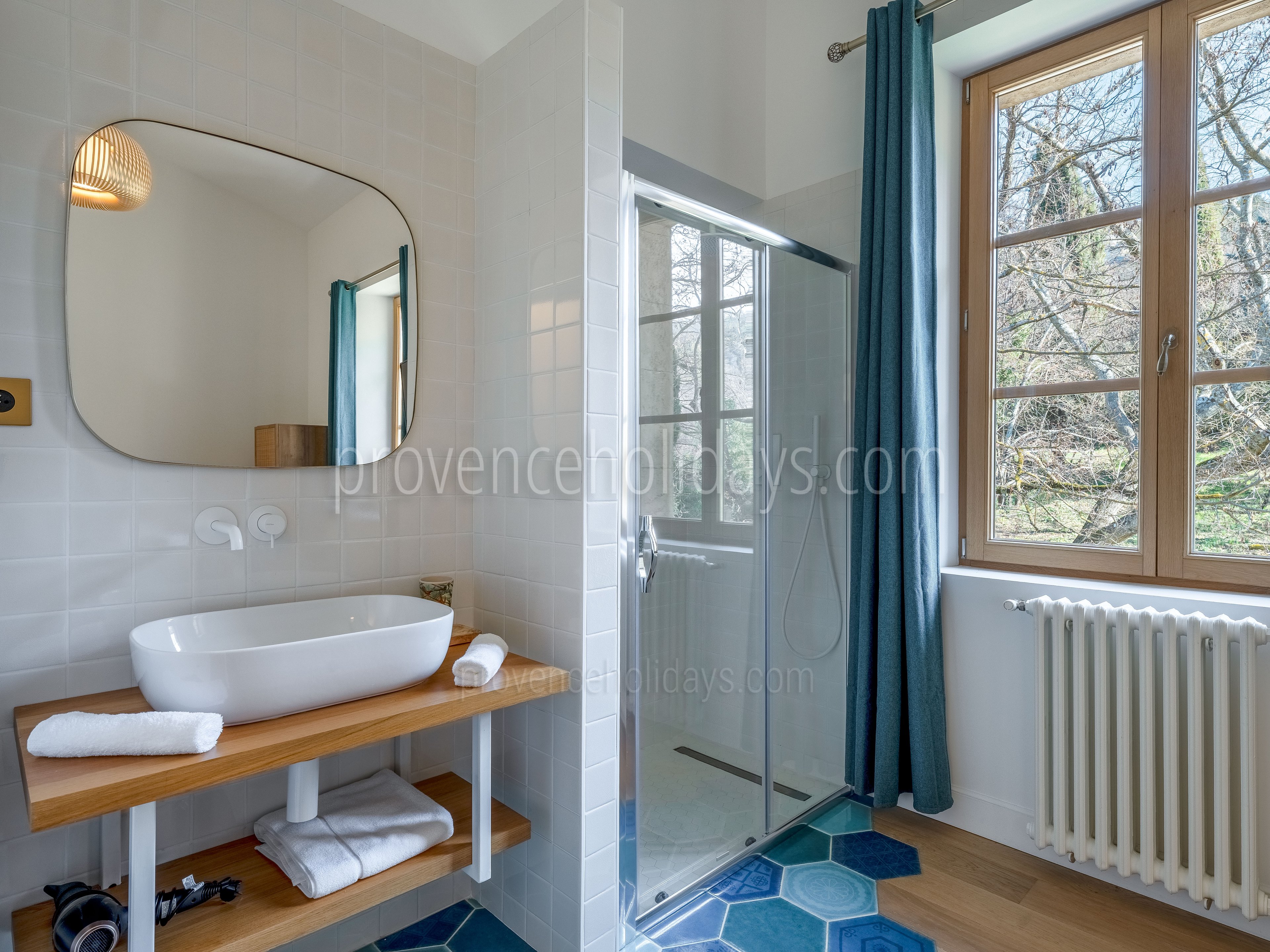 35 - Mas de Bellevue: Villa: Bathroom