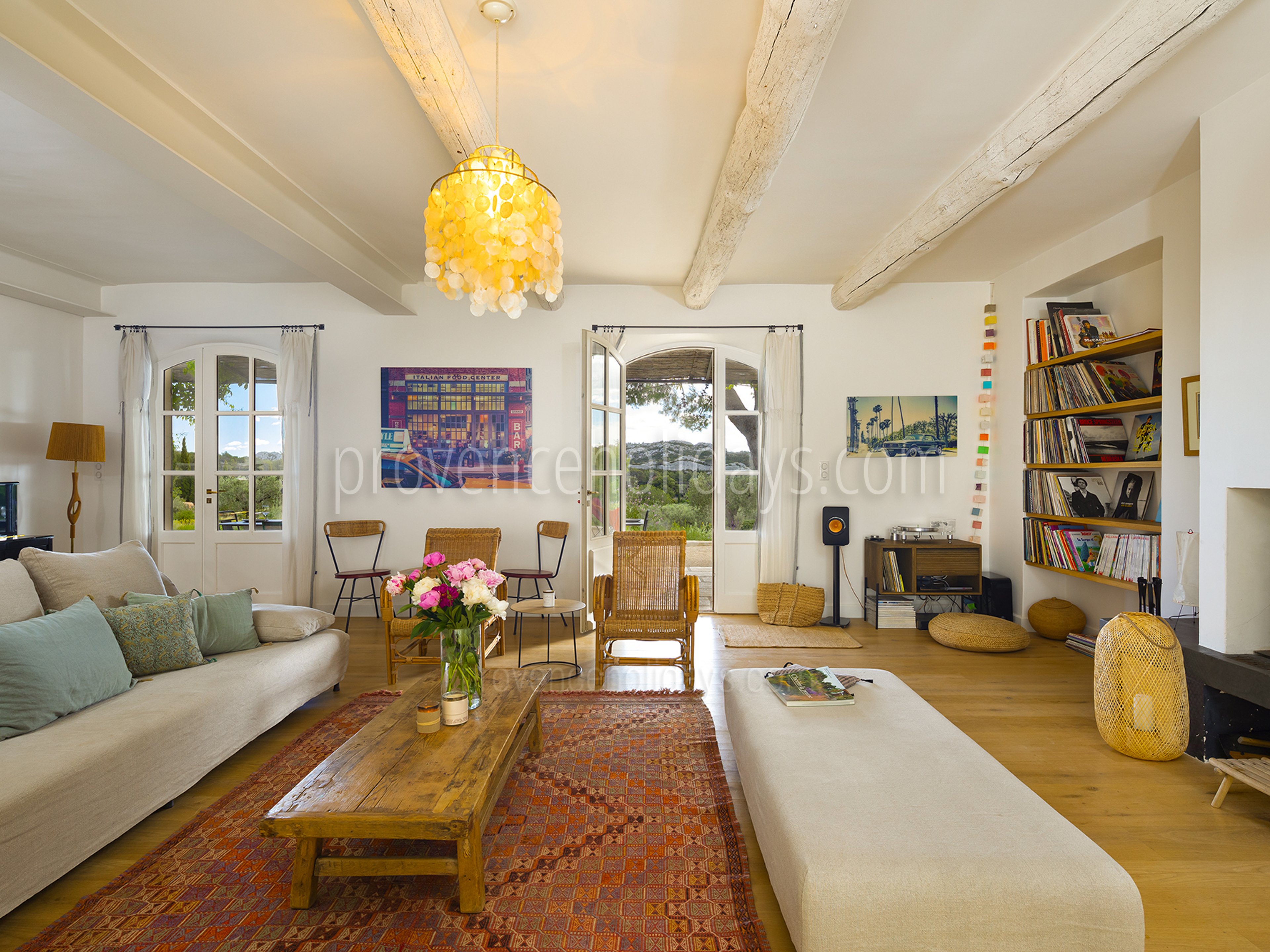 20 - Mas des Cyprès: Villa: Interior