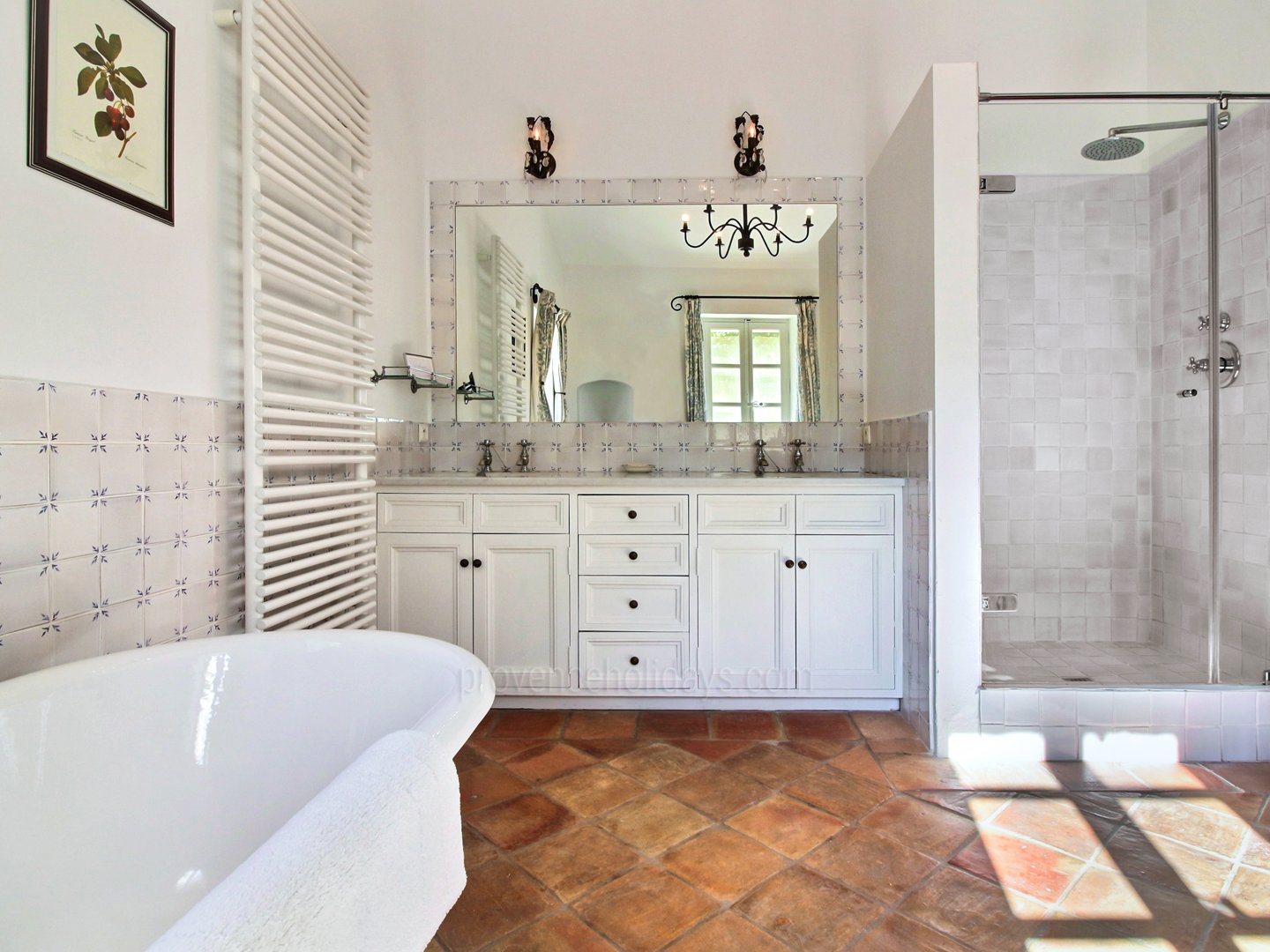 47 - Le Mas de Bonnieux: Villa: Bathroom