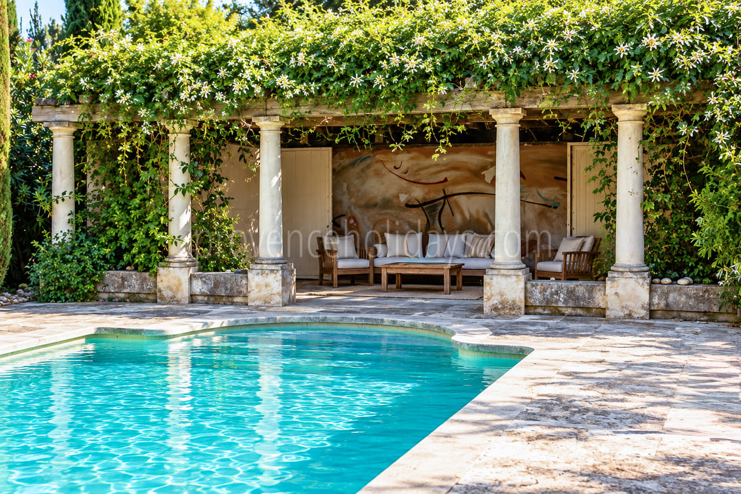 3 - Authentic farmhouse in Saint-Rémy-de-Provence: Villa: Pool