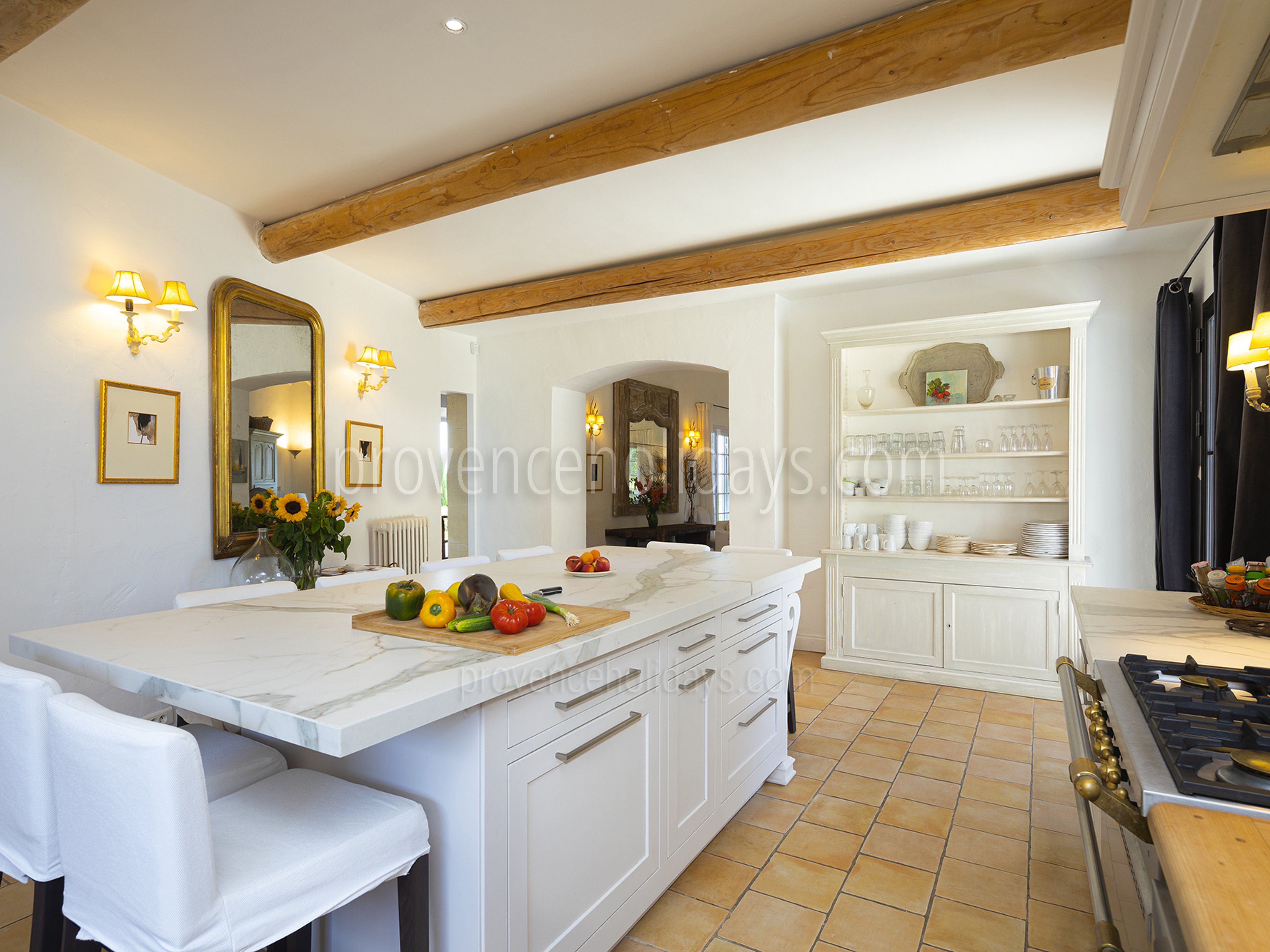 40 - Mas de Gordes: Villa: Interior