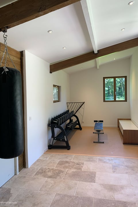 24 - Le Domaine des Cyprès: Villa: Interior