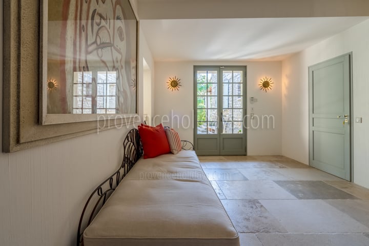 28 - Mas en Campagne: Villa: Interior