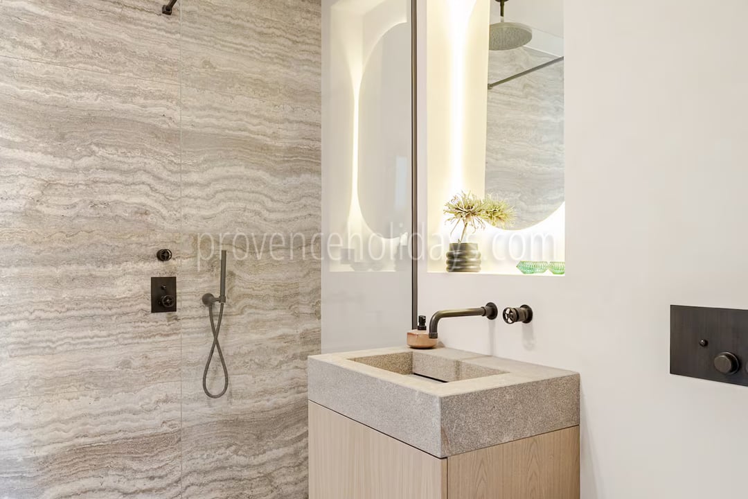 27 - Villa Elite: Villa: Bathroom