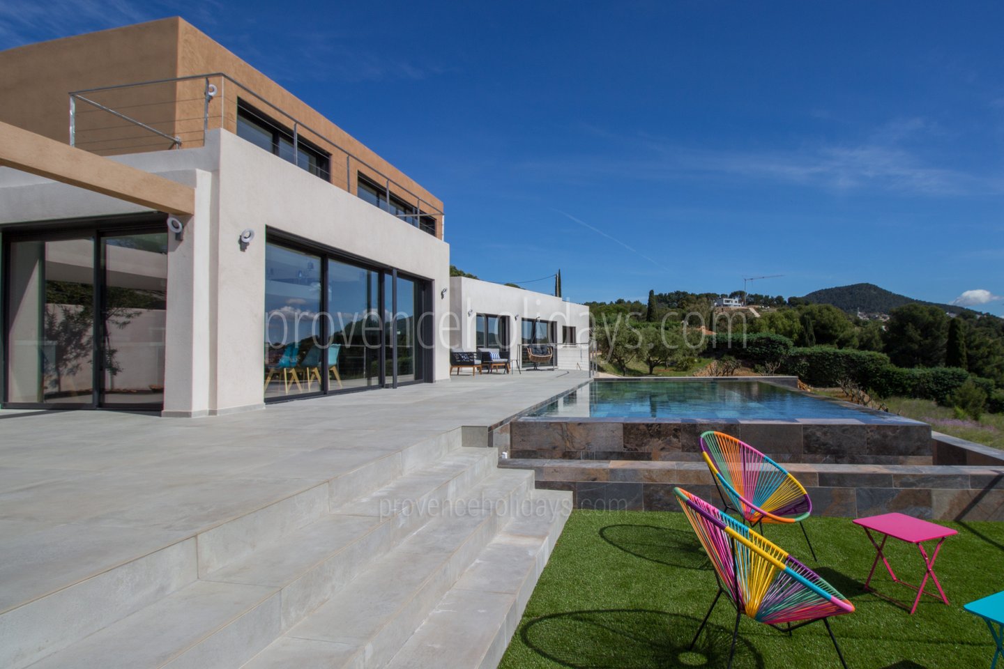 27 - Villa Carqueiranne: Villa: Exterior