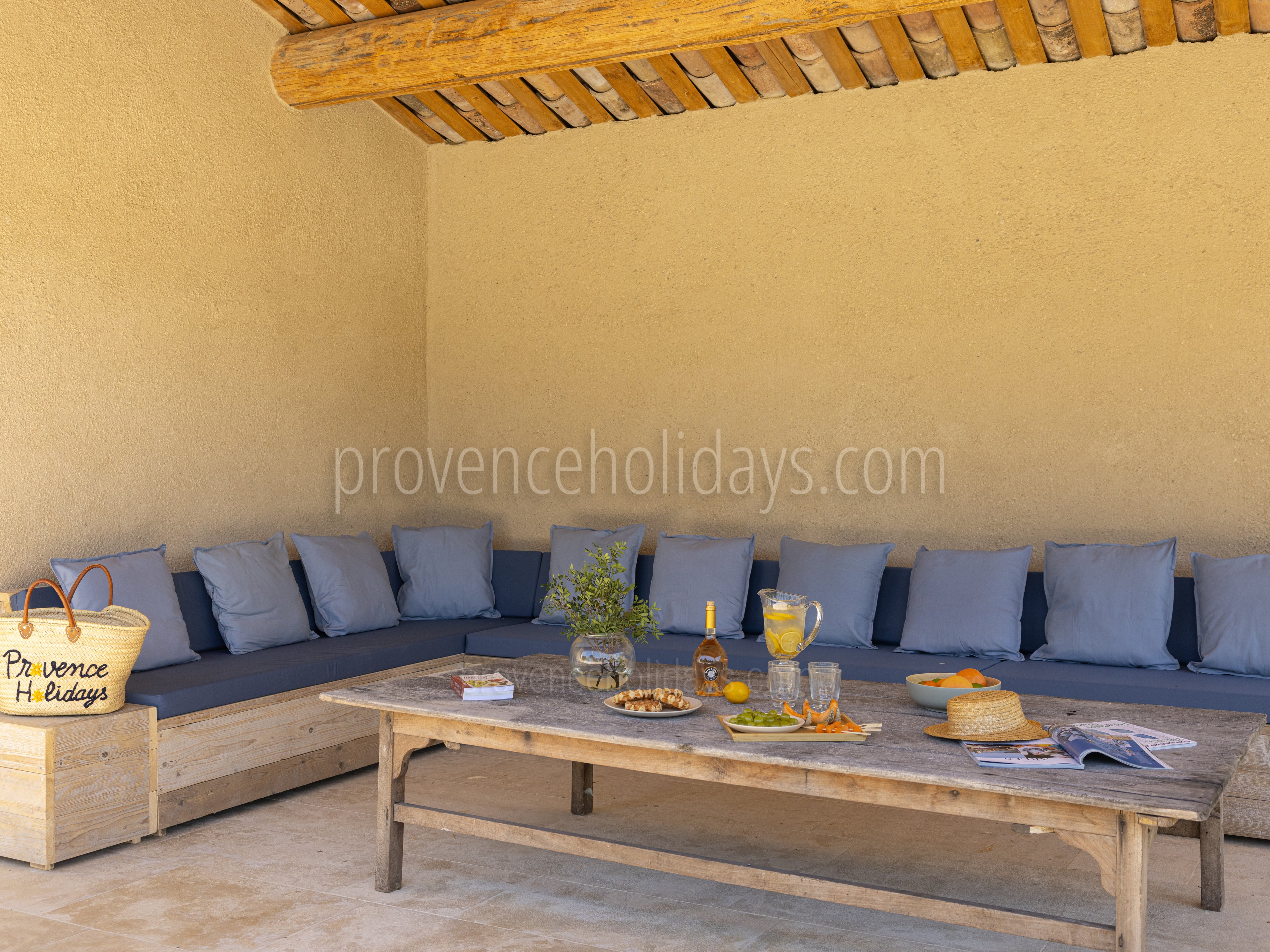 22 - Le Mas des Jardins: Villa: Interior