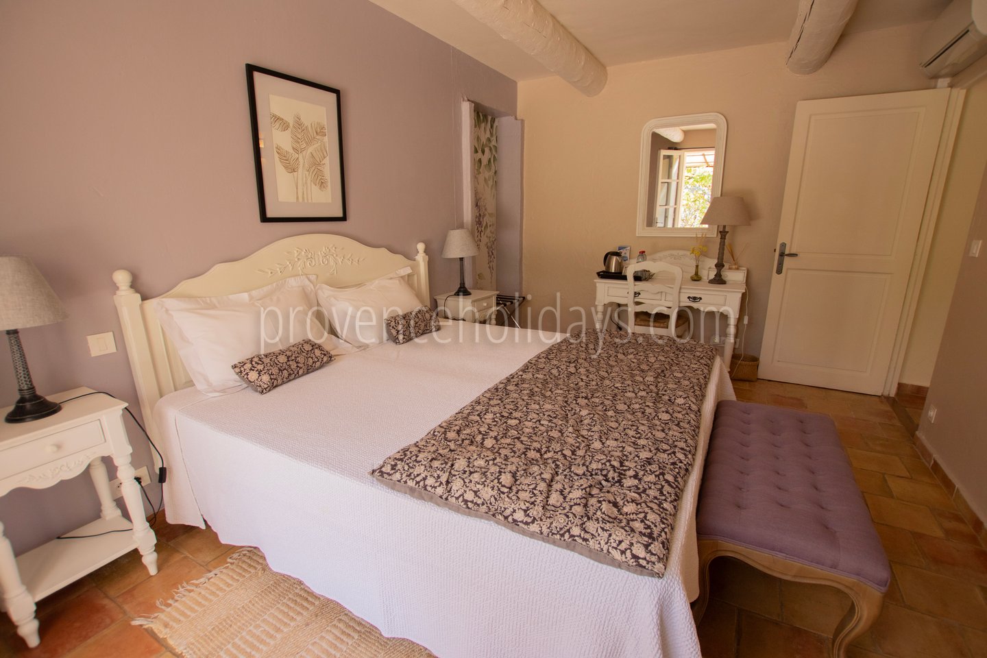 19 - Villa des Rosiers: Villa: Bedroom