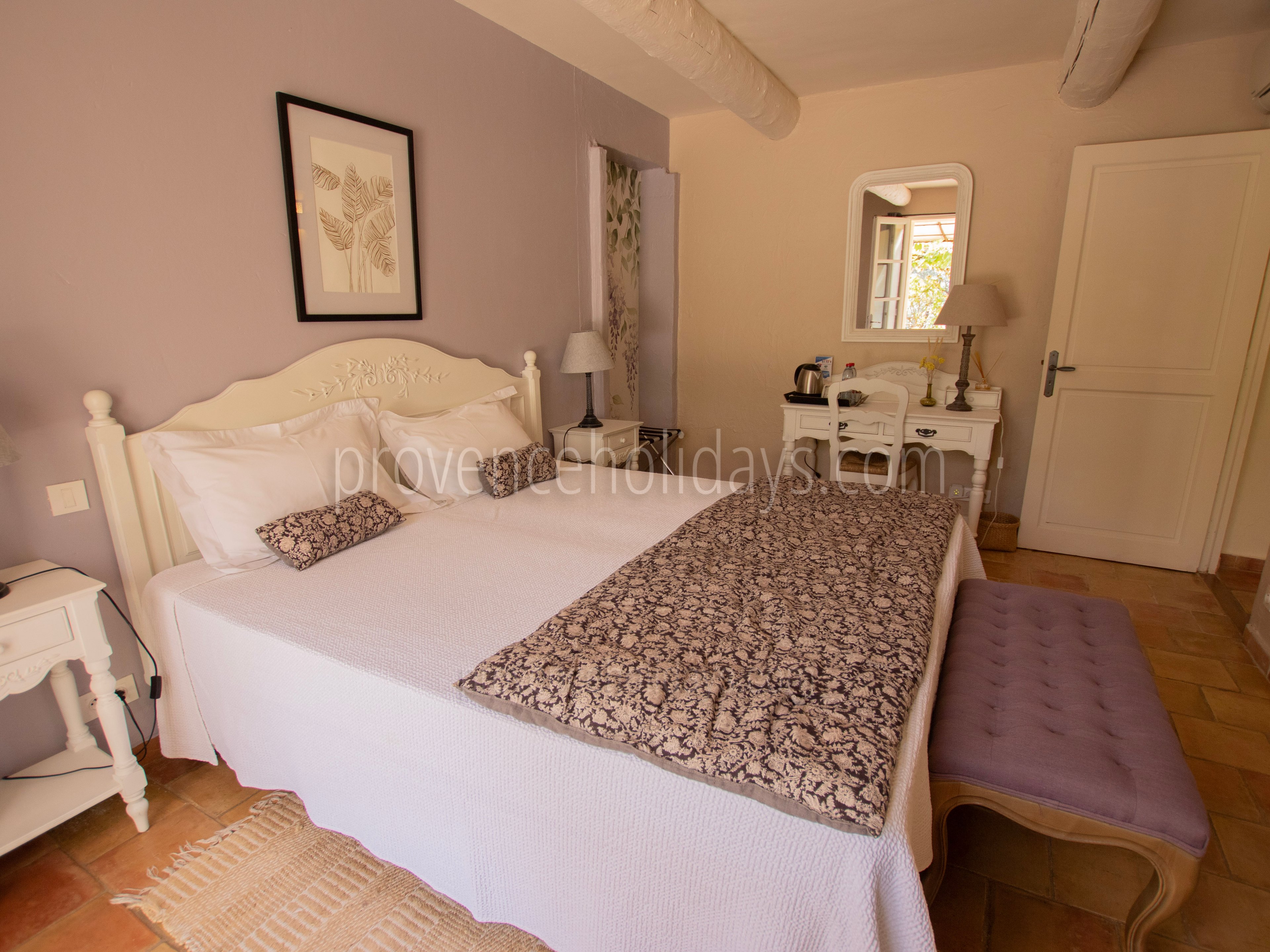 19 - Villa des Rosiers: Villa: Bedroom