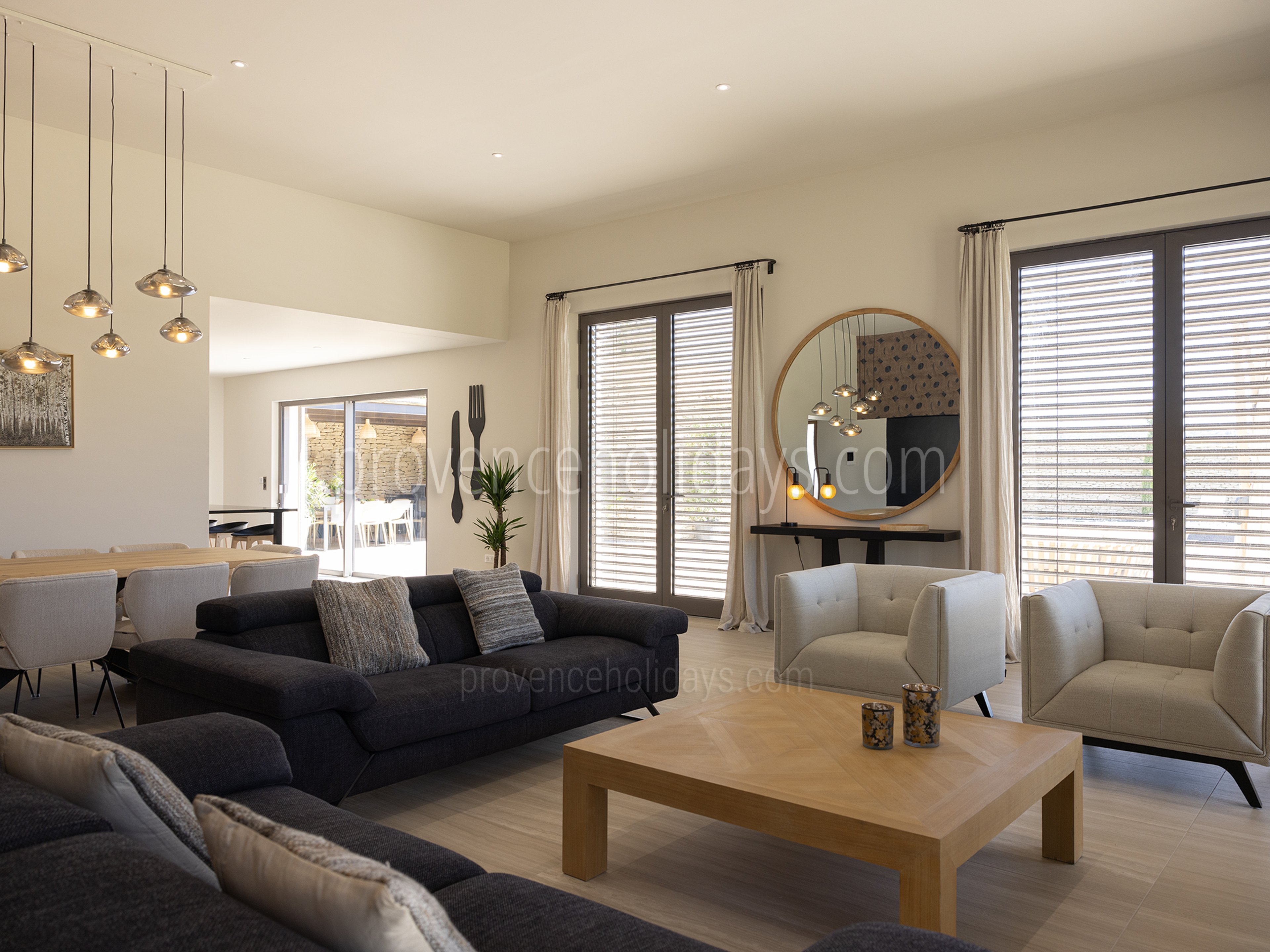 10 - Mas Estelle: Villa: Interior